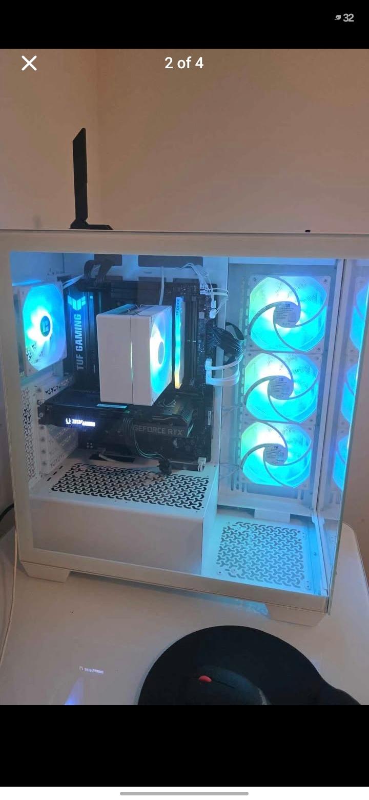 GeForce RTX 3060 Ti Custom Gaming PC - Ryzen 5 8400F