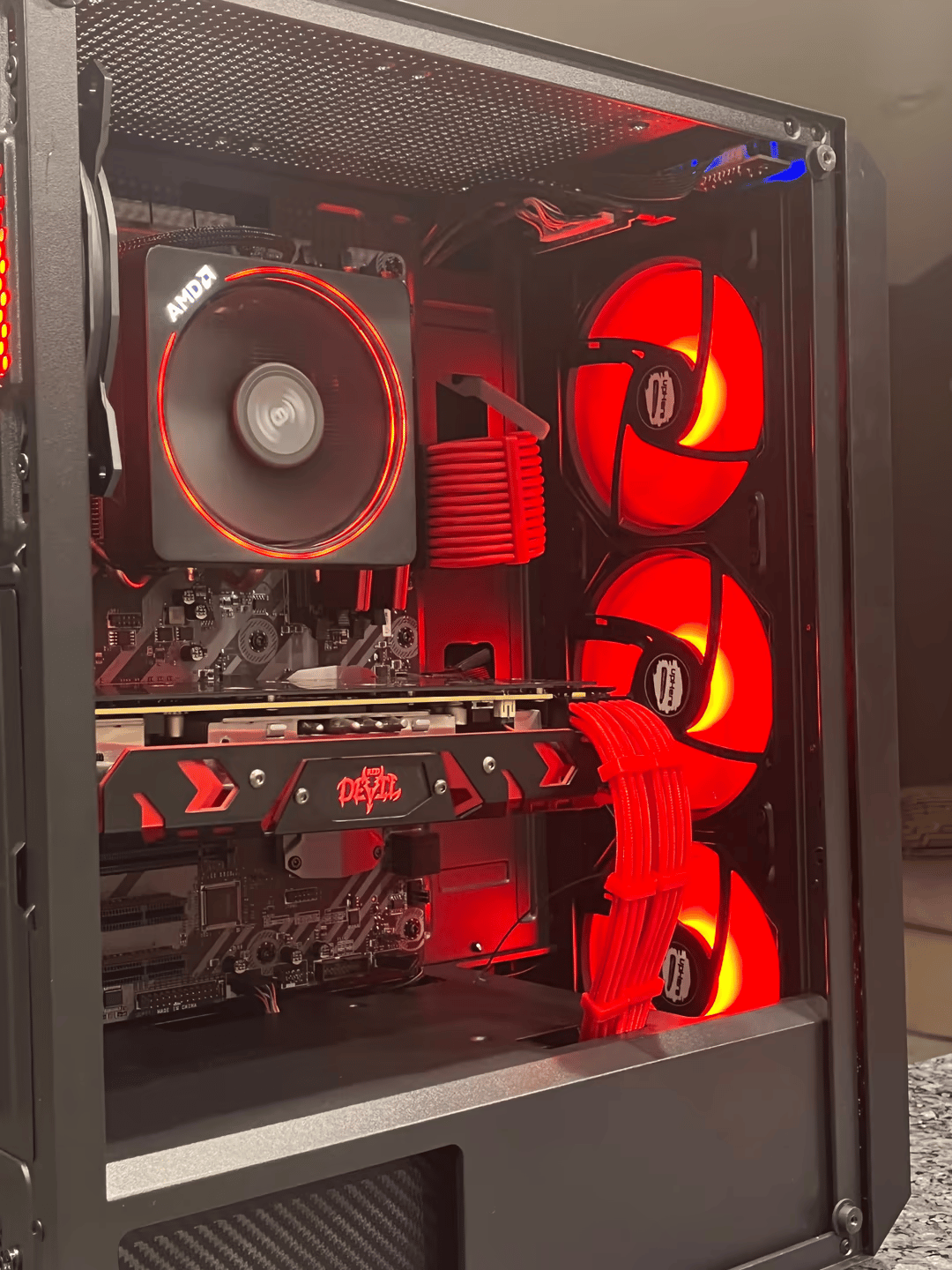 "Red Devil" Ryzen 5 1600X + RX 580 8GB Custom PC