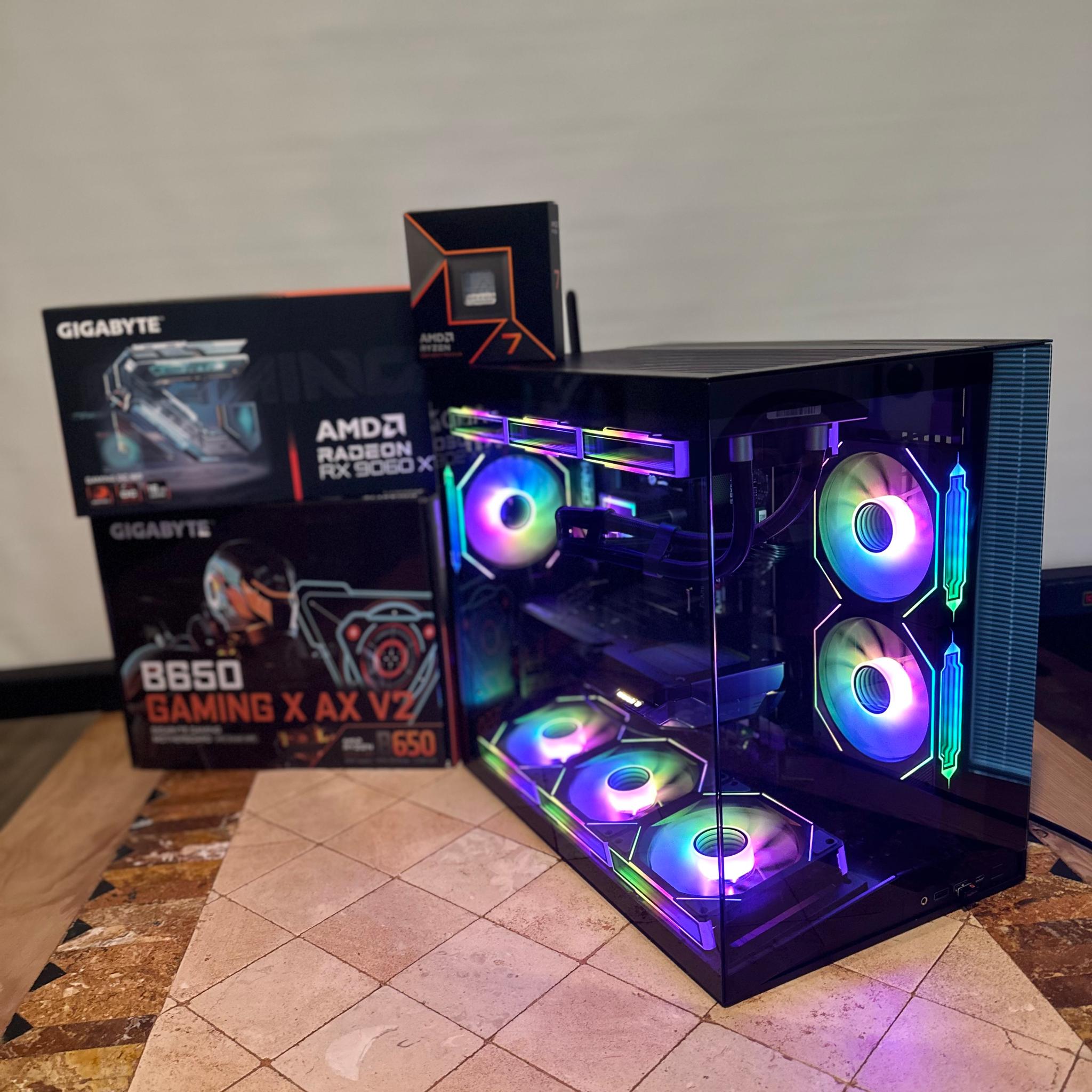 Ryzen 7 9700X / RX 9060XT 16GB - Lian Li O11 Dynamic Mini Mid-Tower Black, 1TB & 500GB M.2
