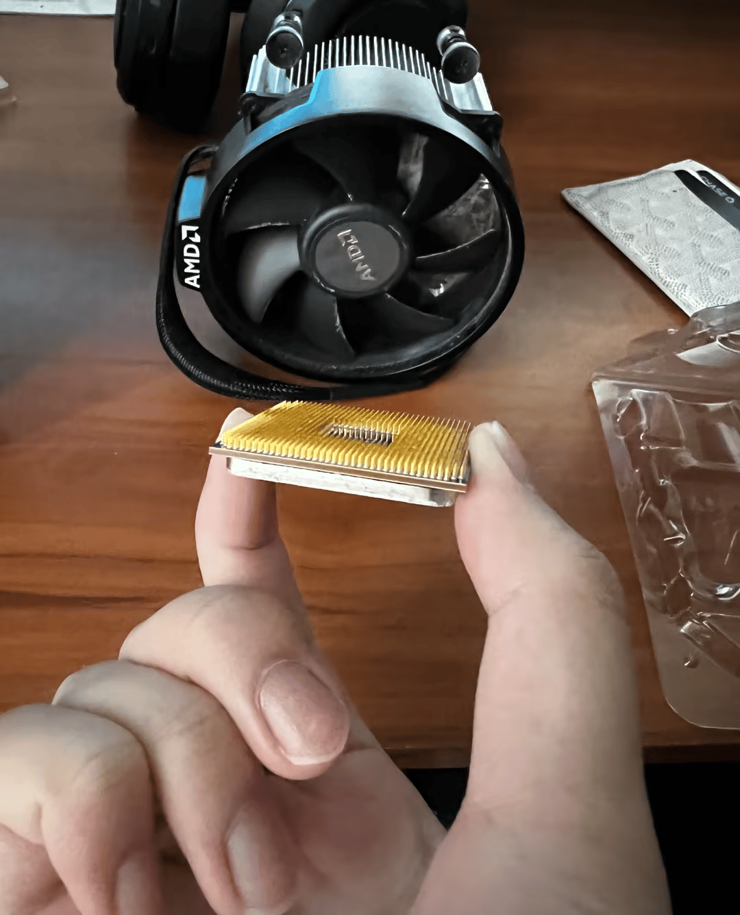 AMD Ryzen 5 1600 with Stock Cooler 