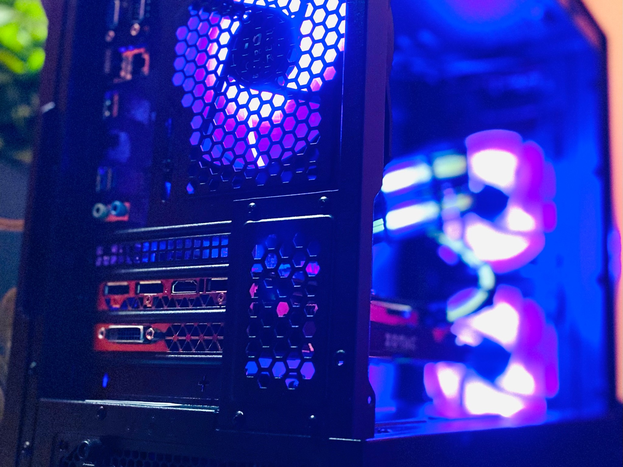 Dark Nitro 💥|I7-6700 |GTX 1060 6GB| 16GB DDR4 RAM| 1TB SSD| Windows 11