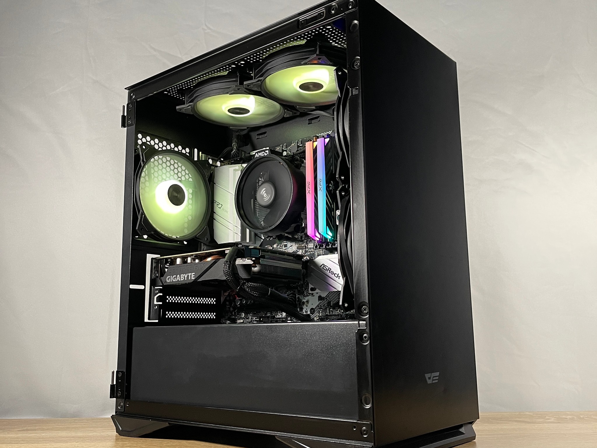 Gaming PC | RYZEN 5 3600 | GTX 1660 SUPER | 16GB DDR4 3600 | 1.5TB SSD