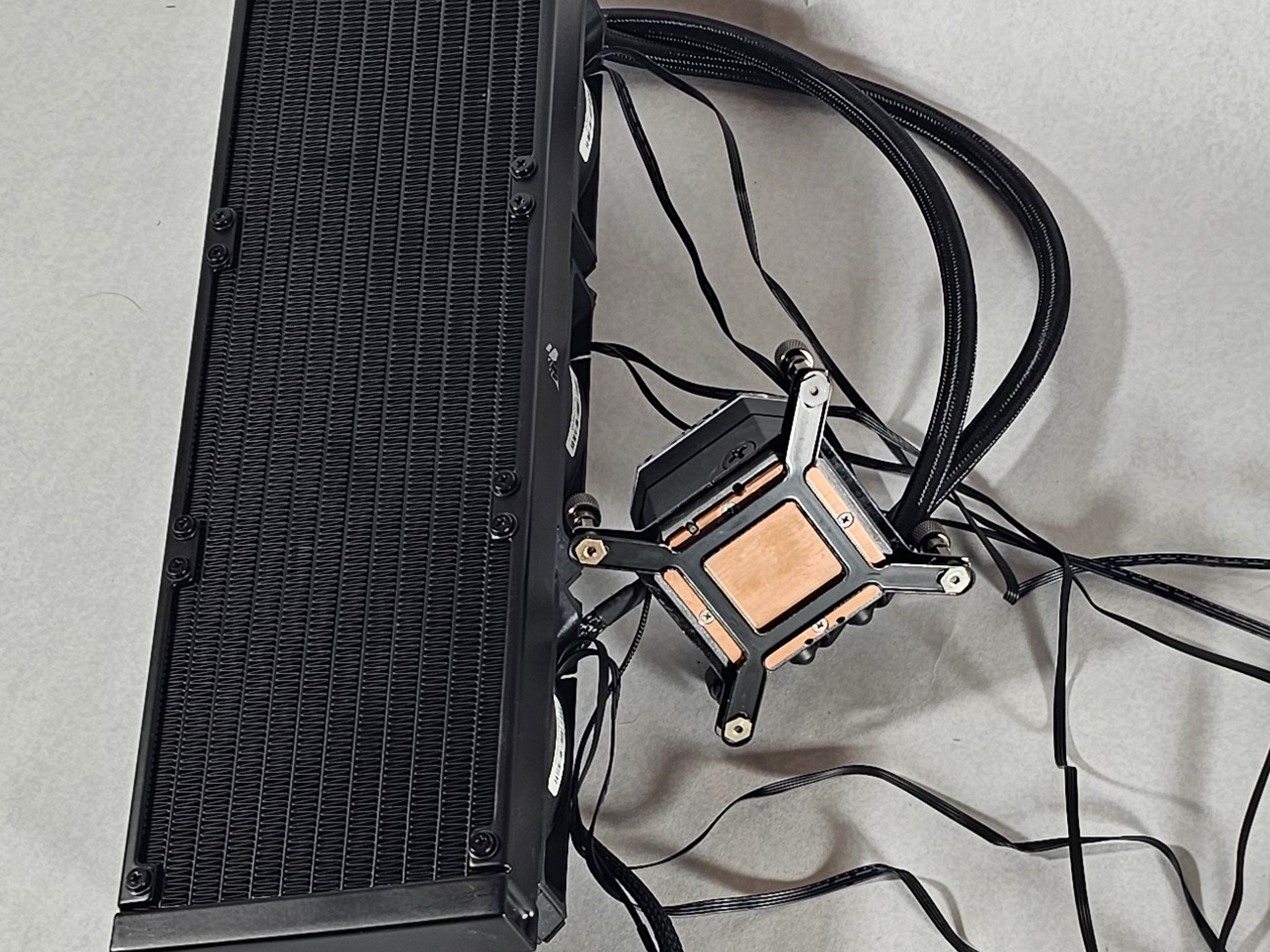 360mm Corsair AIO RGB CPU Liquid Cooler for Intel LGA1700