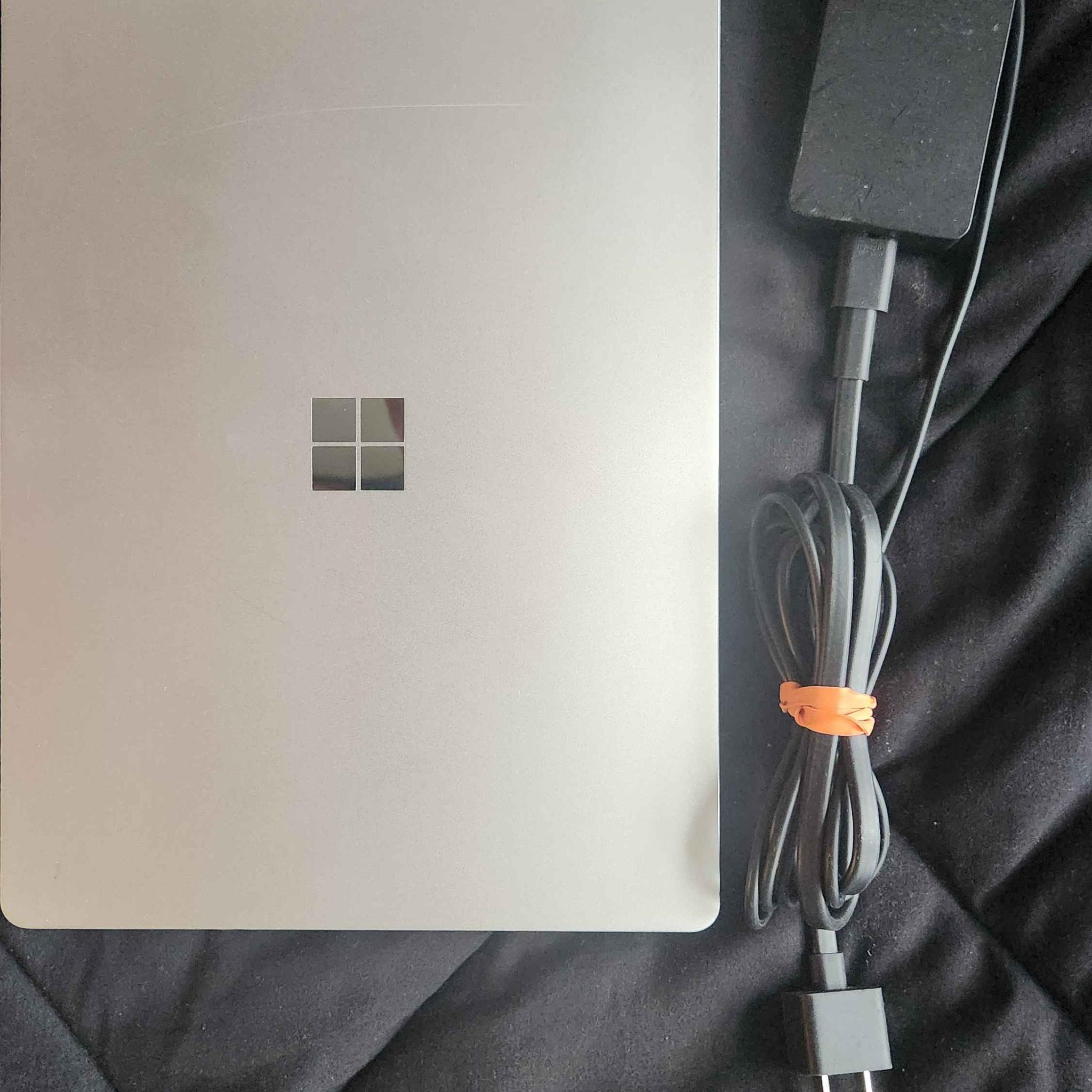 Microsoft Surface Laptop