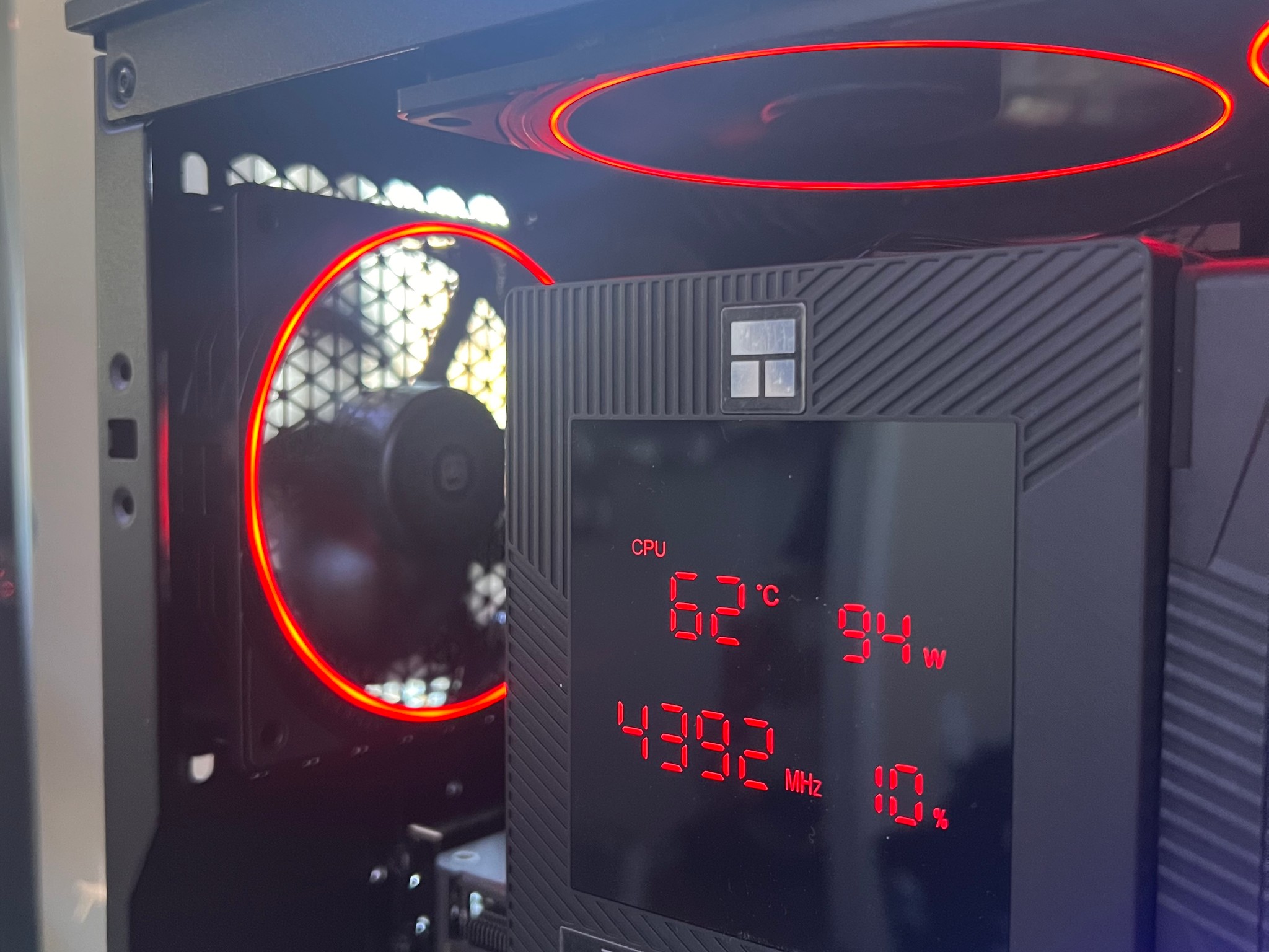 The Underdog | Ryzen 9 7900X | RTX 5070 OC | 32GB DDR5 | 2TB SSD | 850W GOLD PSU |