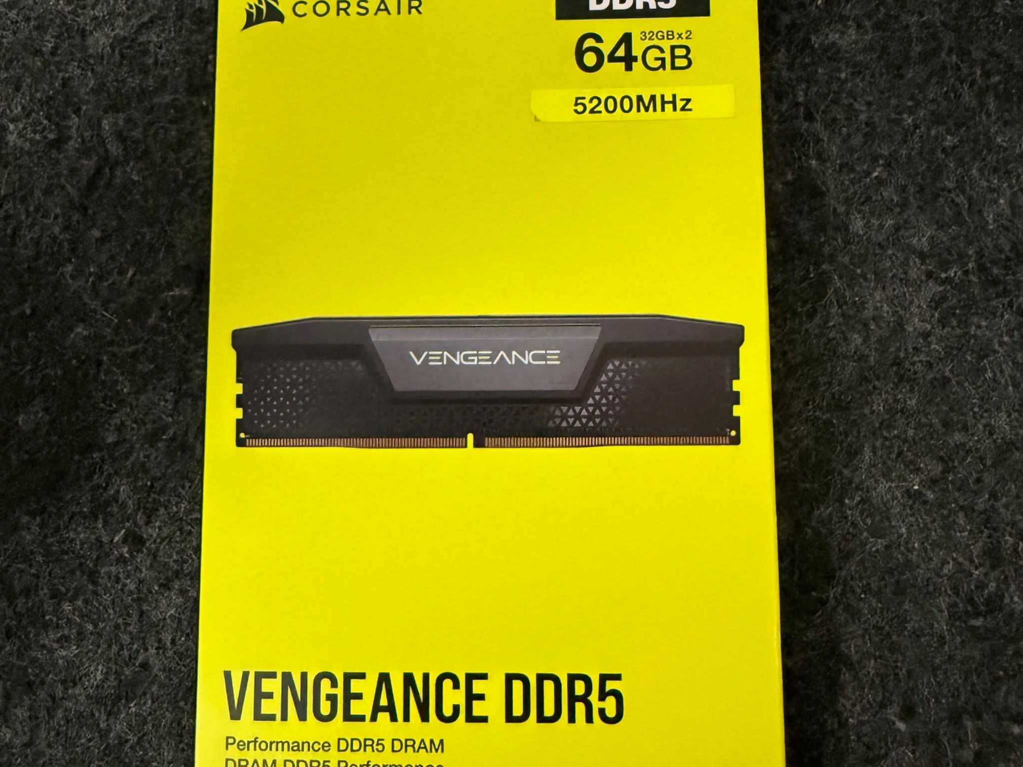 CORSAIR VENGEANCE DDR5 RAM 64GB (2x32GB) 5200MHz (CMK64GX5M2B5200C40)