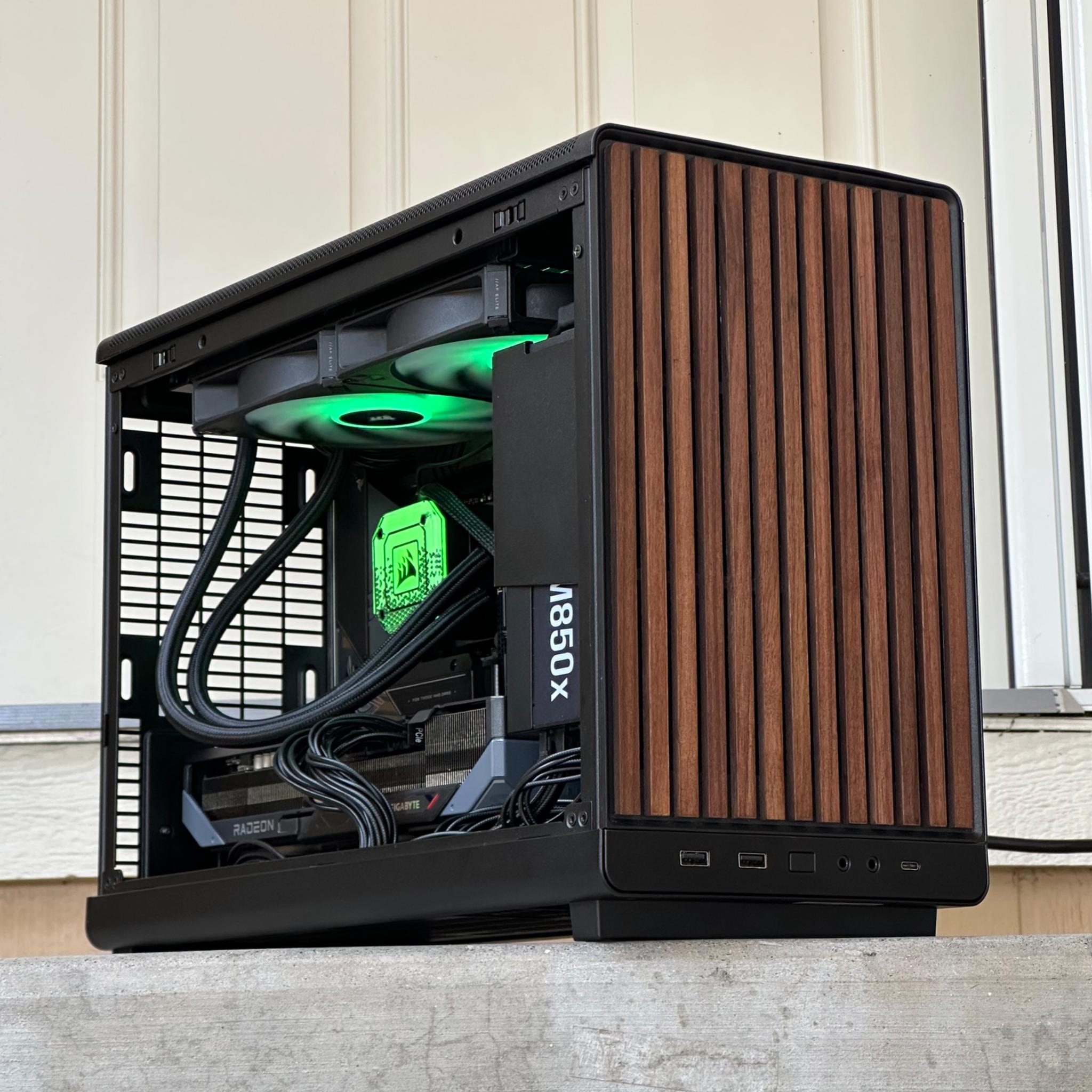 Gaming pc \ Rx 9070 XT \ i5-13600K \ 32GB 6000Mhz cl30 \ 2TB nvme ssd \ 850w psu \ Windows 11 Pro