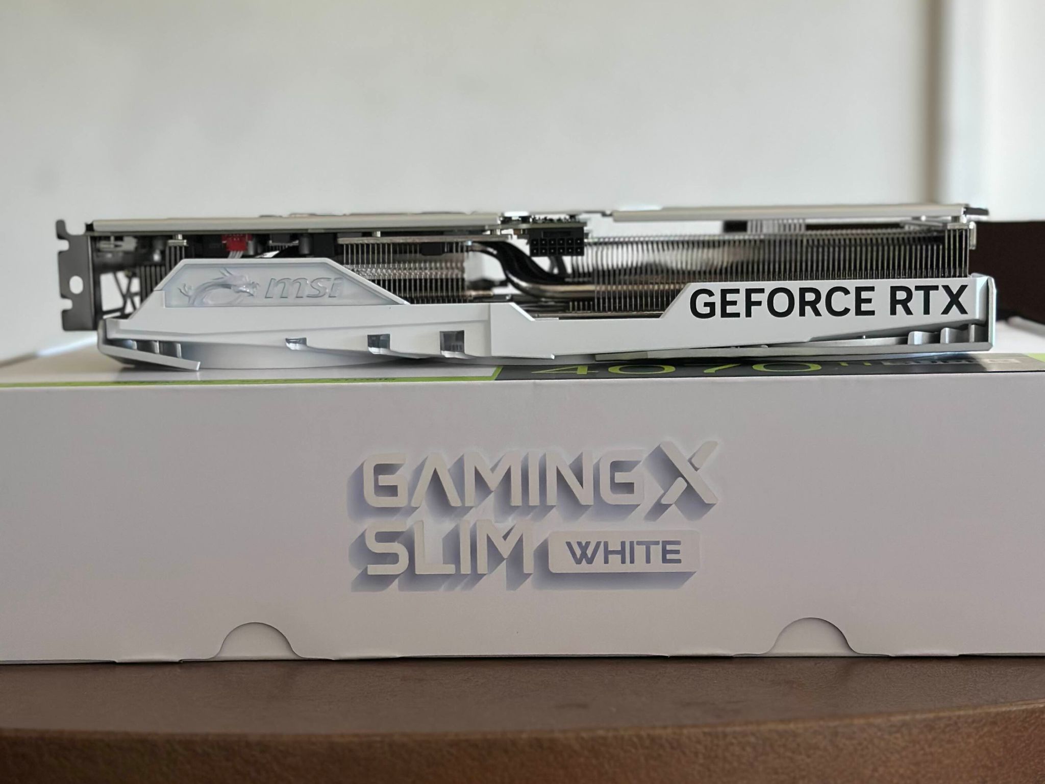 MSI RTX 4070 Ti Super Gaming X Slim White