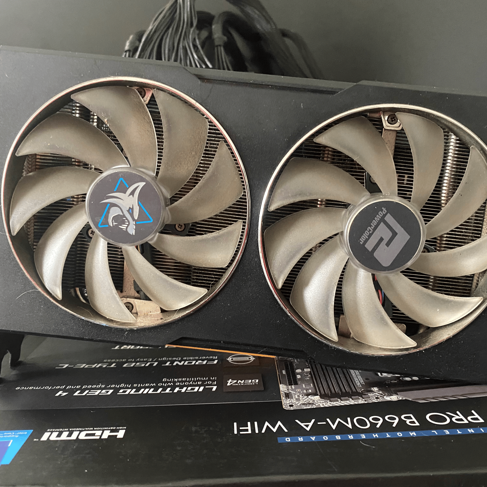 **For Parts/Repair** PowerColor Radeon RX 6600 Hellhound. 