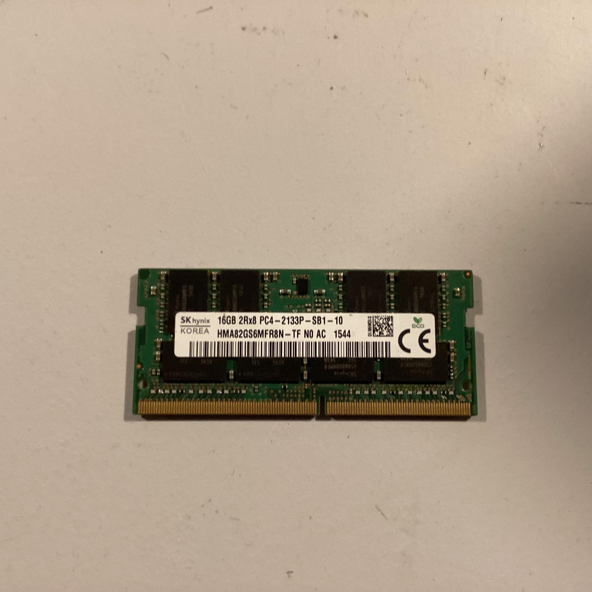 SK hynix 16gb DDR4 SO-DIMM