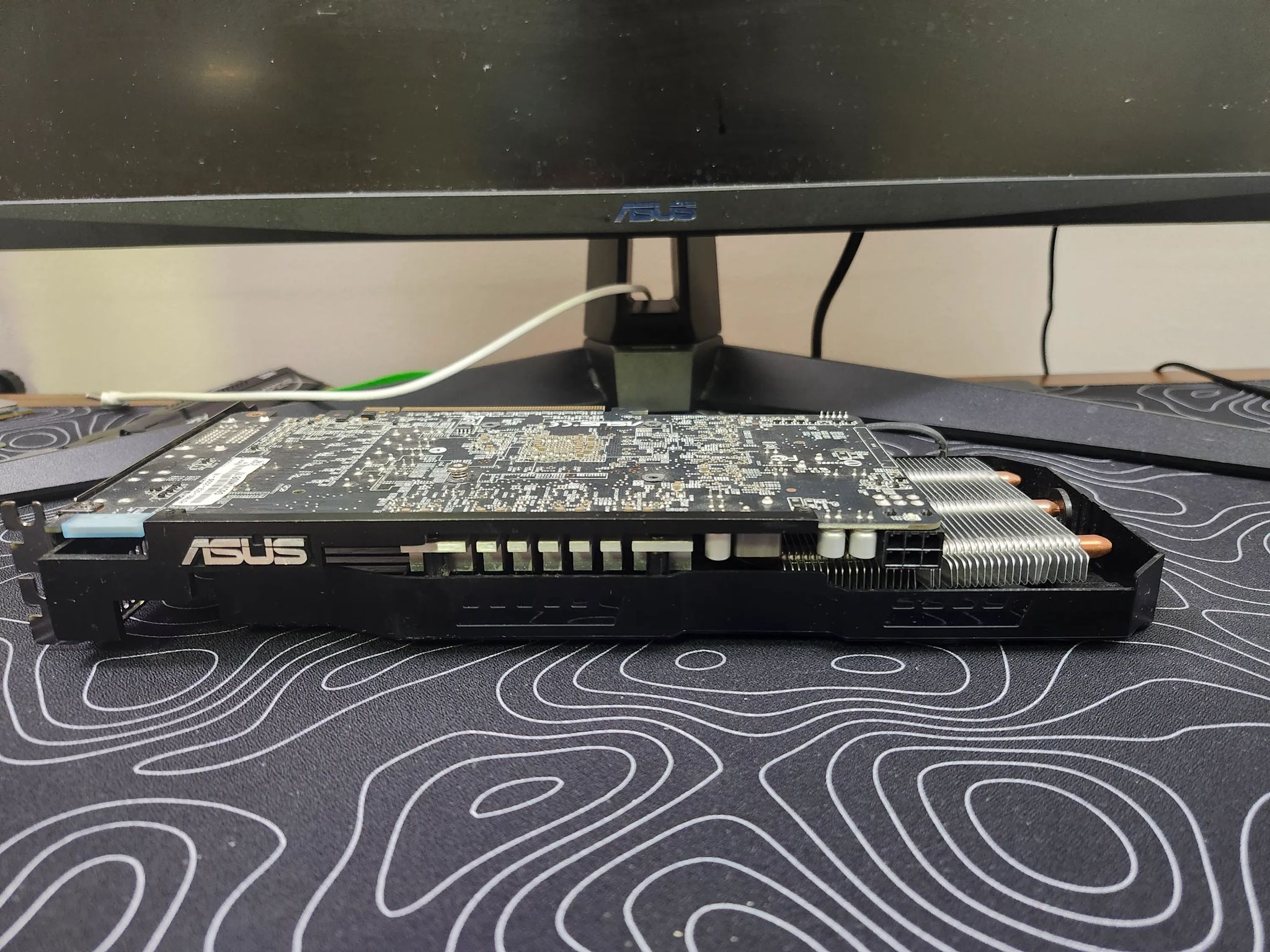 HD 7850 2GB ASUS