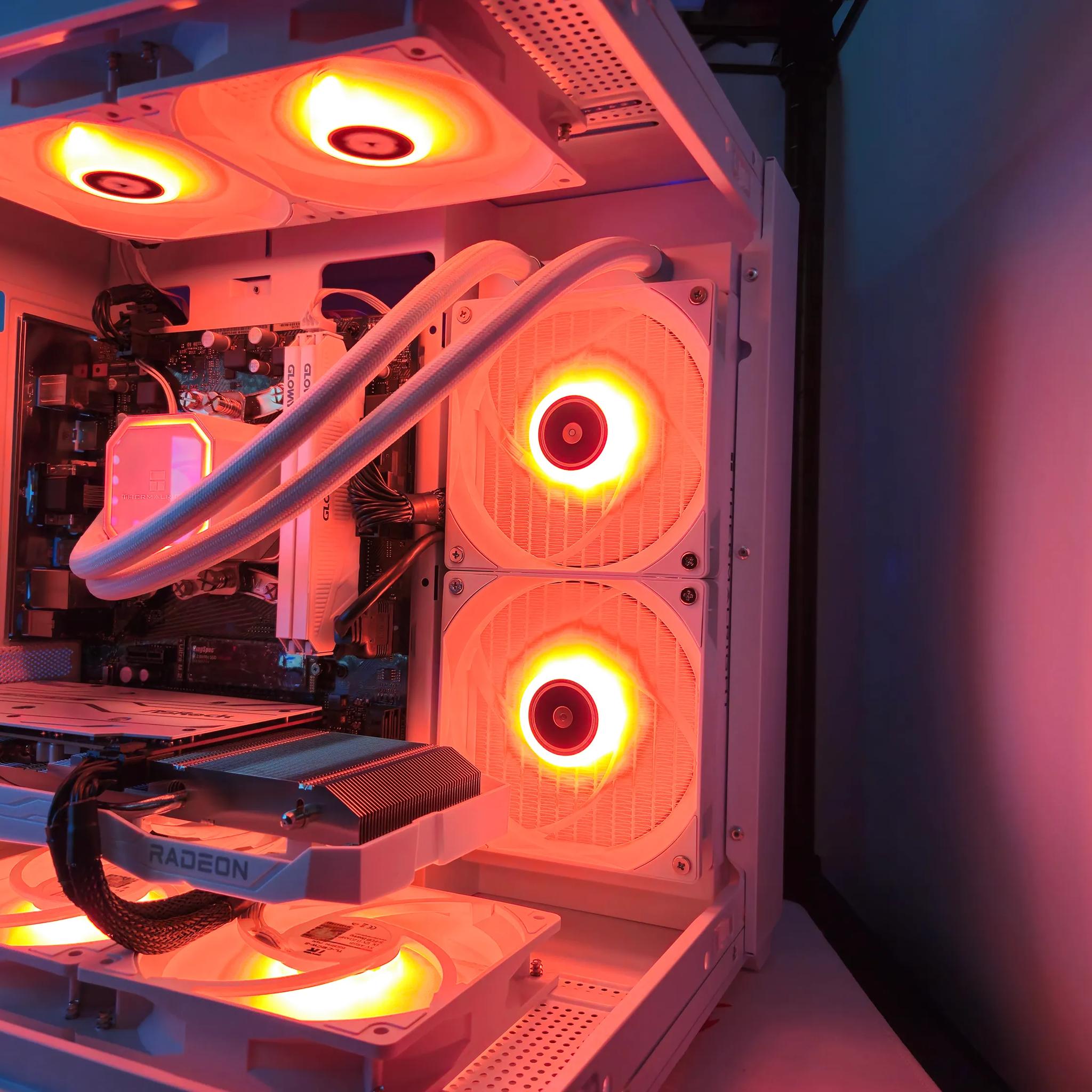Arctic Rig Ryzen 5 / 16GB / 1TB SSD / RX 6600