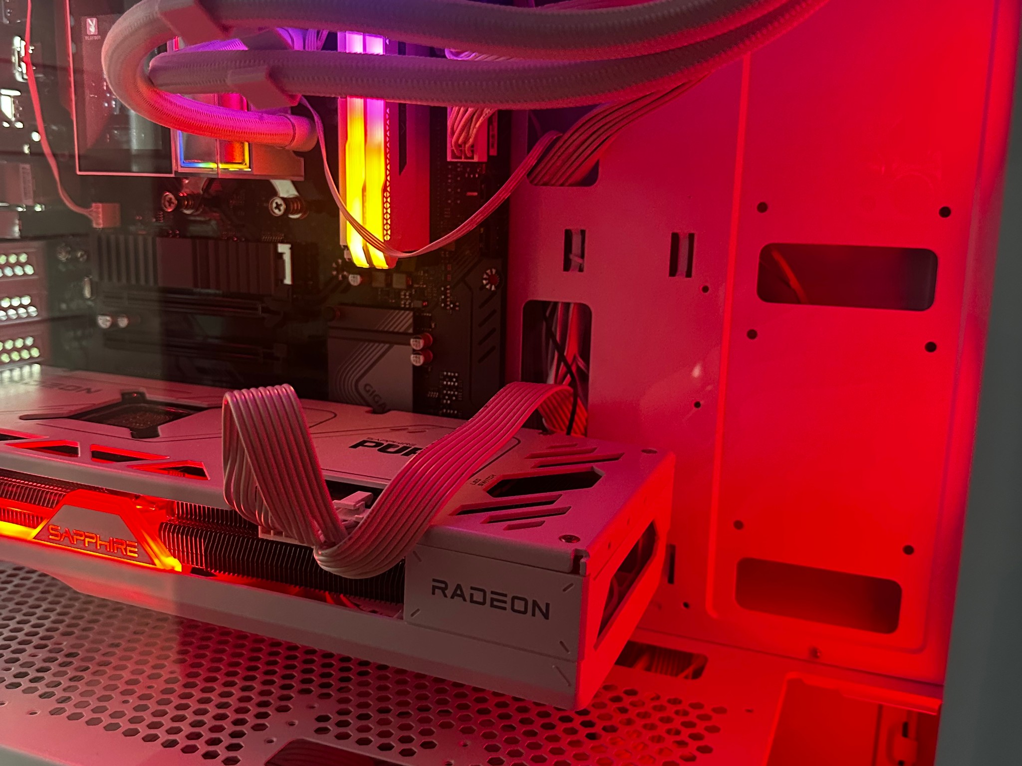 4K ALL WHITE GAMING PC ( CUSTOM BUILD )