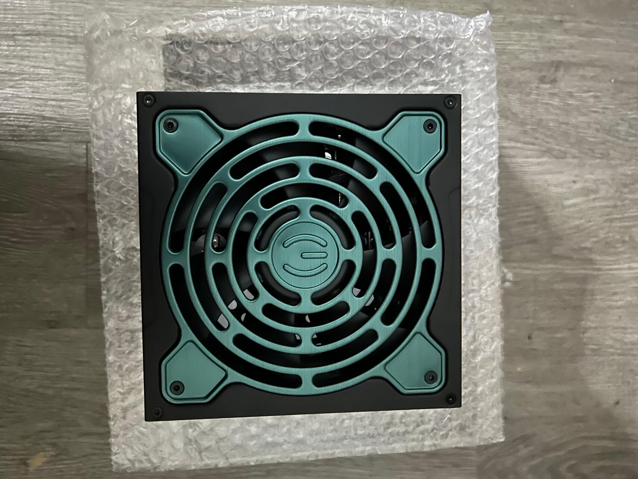 EVGA SupernovaG5 80 Gold 650W Fully Modular Power Supply