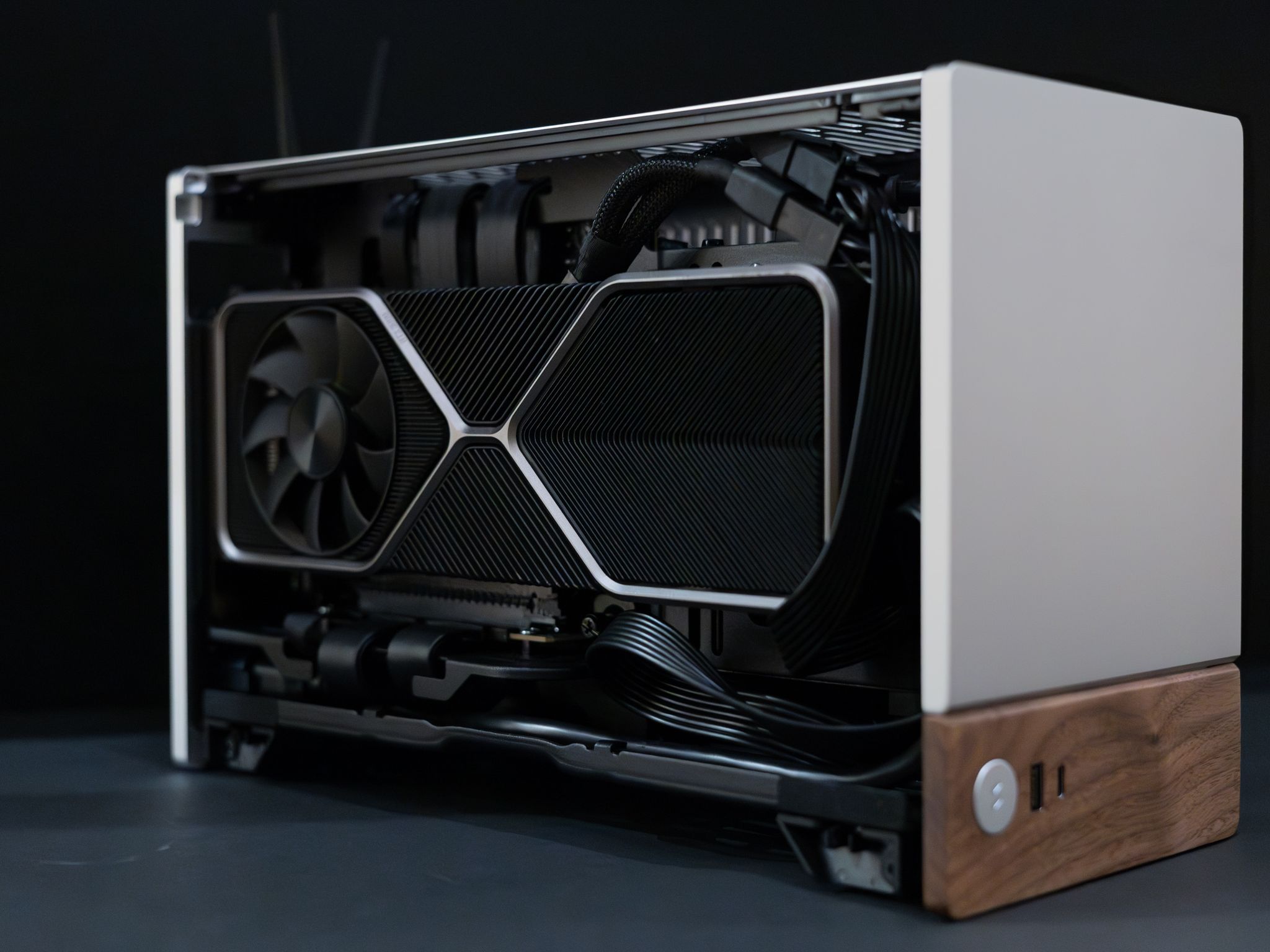 RTX 3080, i5 12600kf, 2TB NVME, 32gb RAM, High-end ITX Gaming PC