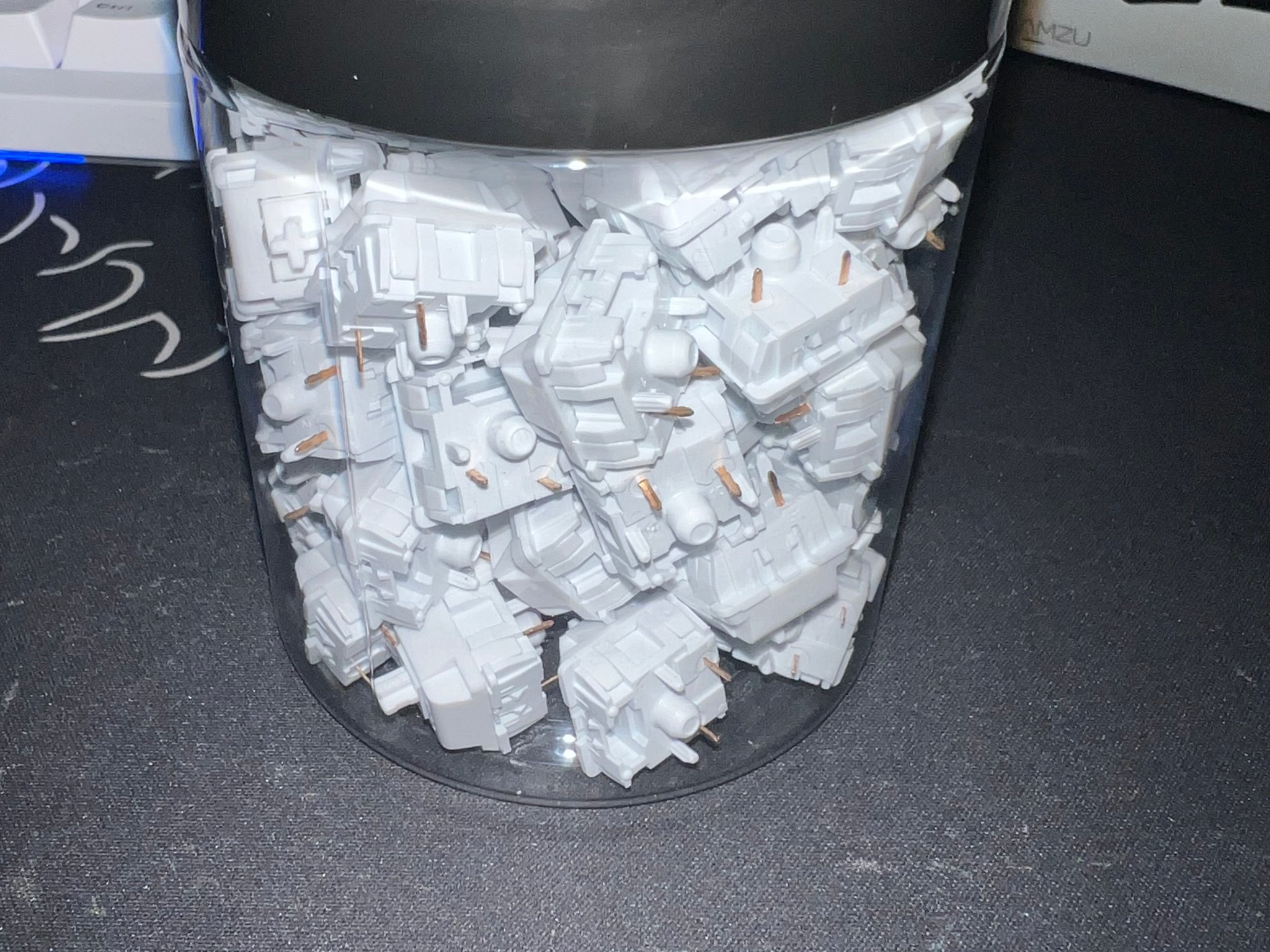 Kinetic Labs Cloud Water V2 Keyboard Switches & Fekker White MarbleKeyboard Switches Bundle