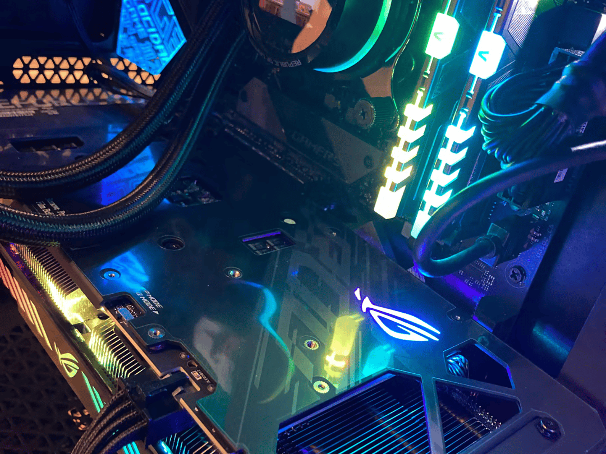 “Strix Gawd” High-End Gaming and Streaming PC i7-9700k, Rtx 3060 16gb