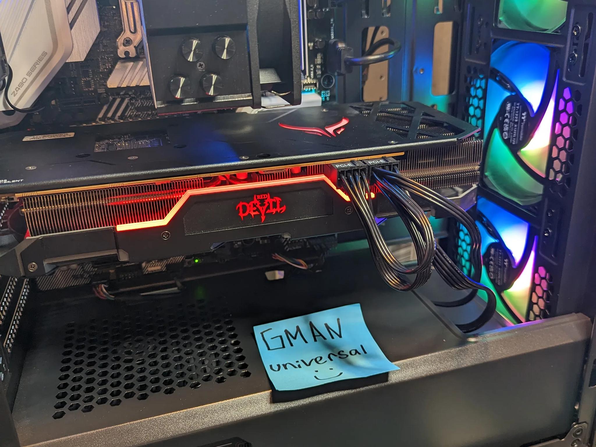 Intel i3-10100  | AMD 5700XT 8GB | 16gb Ram 3200Mhz| 256gb NVME SSD