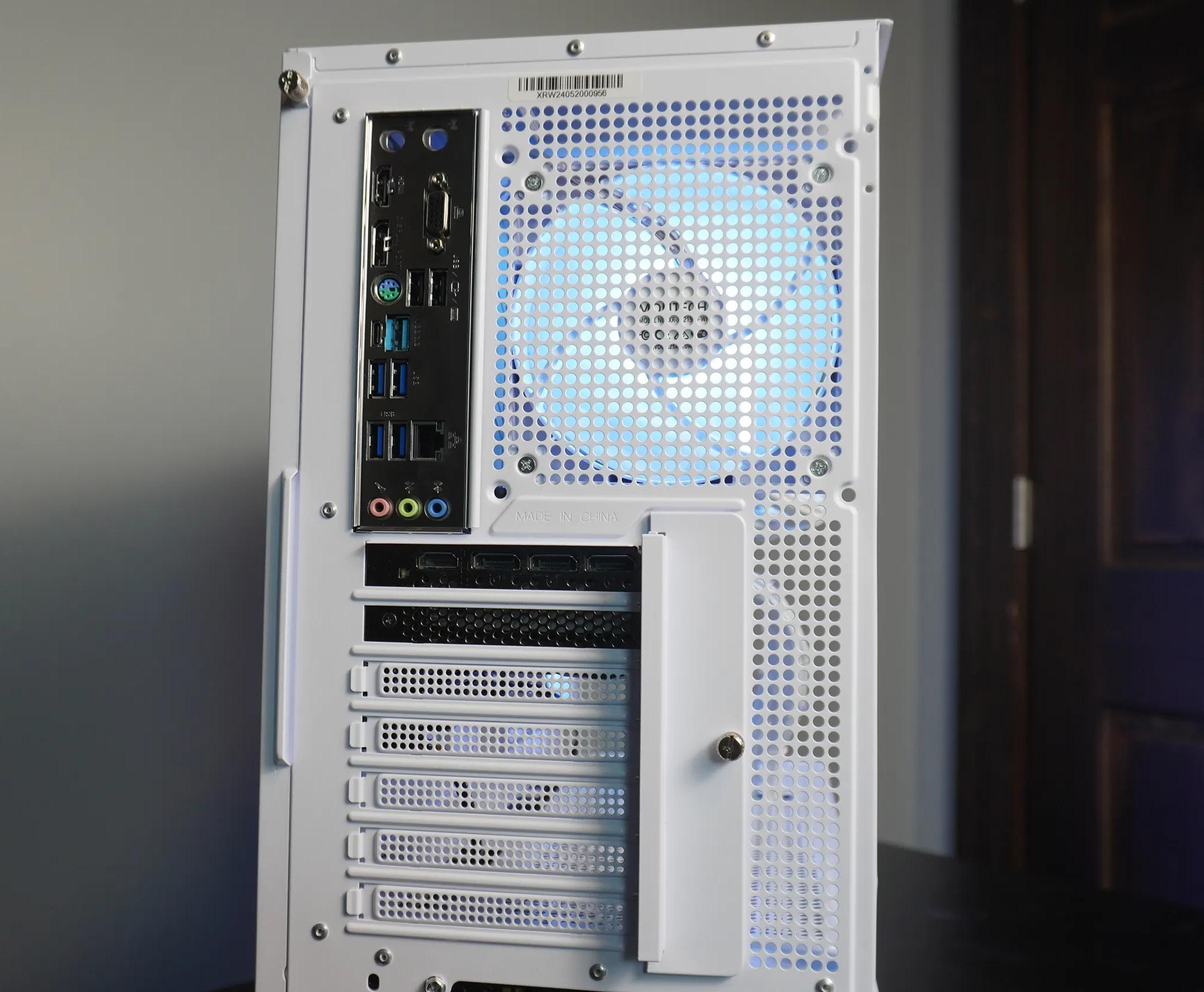 🤍CLEAN WHITE🤍 RTX 1080p/1440p Machine 💚 RTX 3070 8GB 🧡 Ryzen 7 5700x | 32GB RAM | 1TB NVME