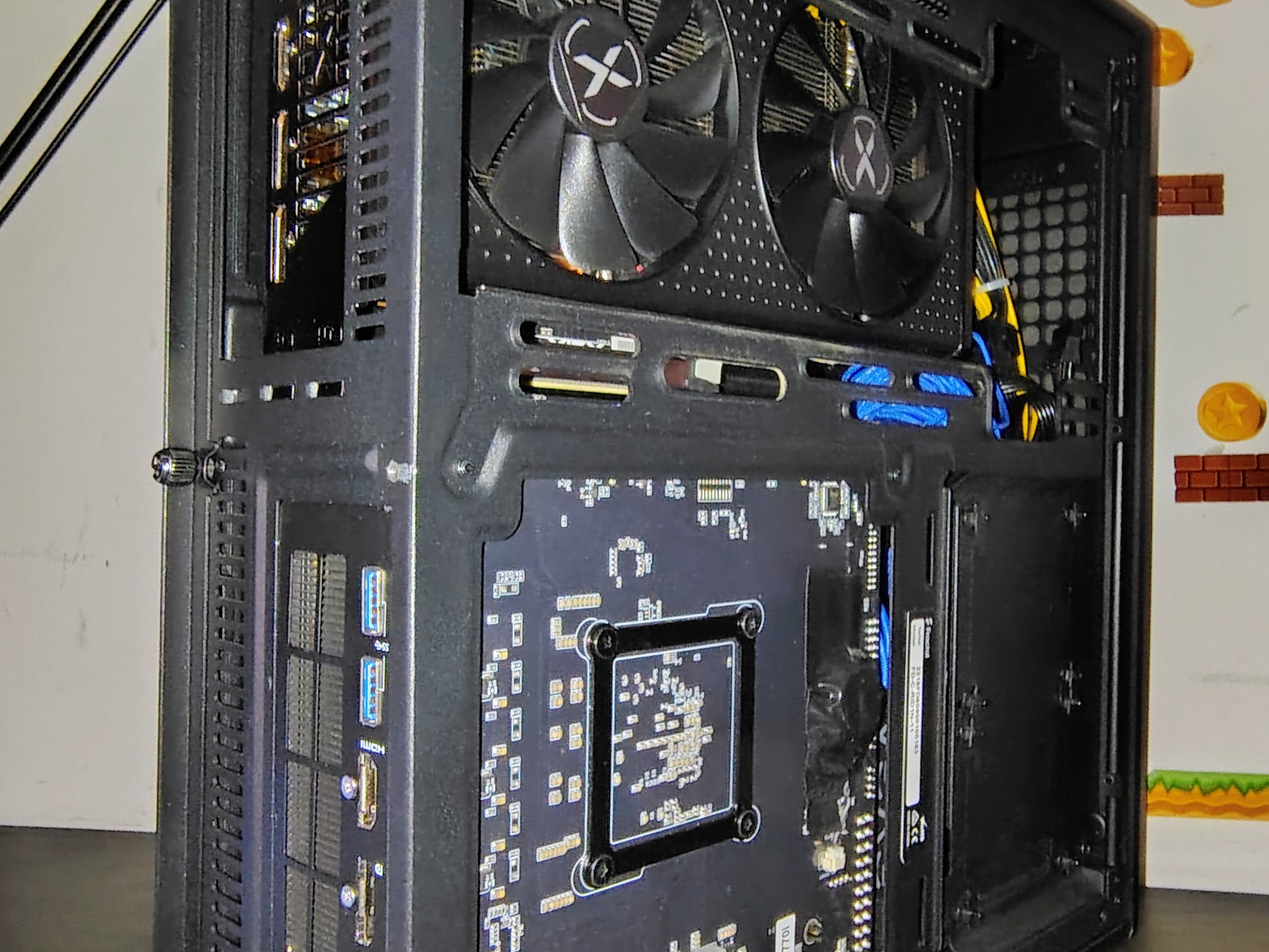 1440P SFF Gaming Monster | Ryzen 7 7745HX | Rx 7600 8GB | 32GB DDR5 | 1.5 TB SSD