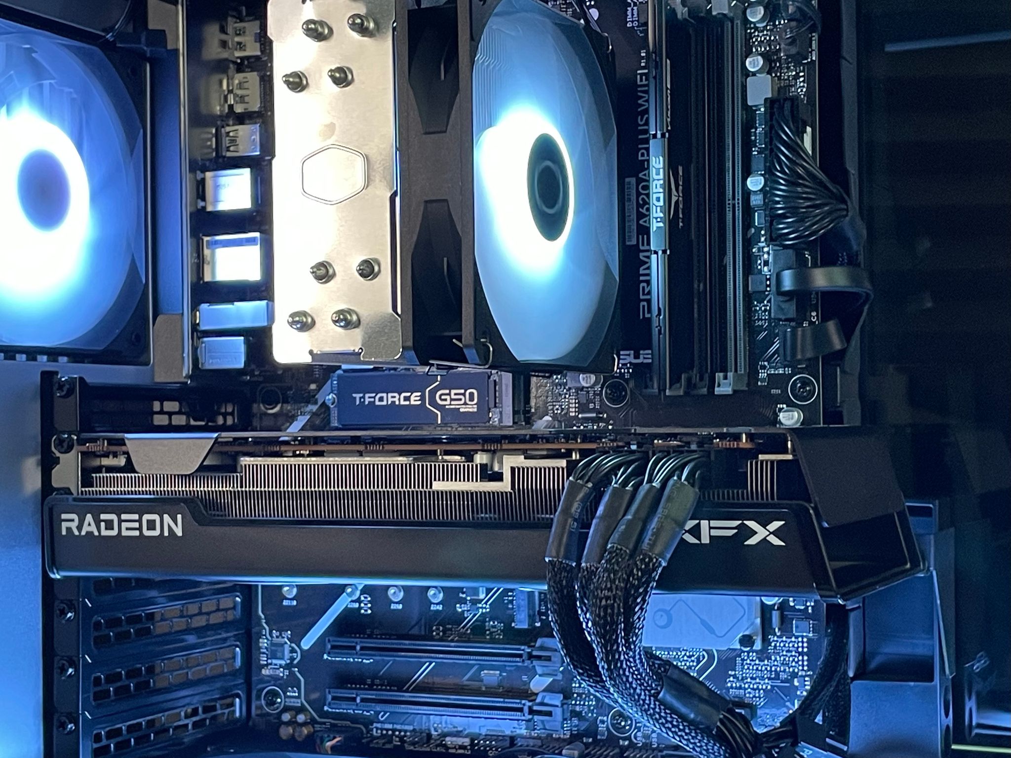 ⚪CHROME Gaming PC | RX 7700 16GB (Non-XT) | Ryzen 7 8700F | 16GB DDR5 | 1TB NVME | WiFi + BT