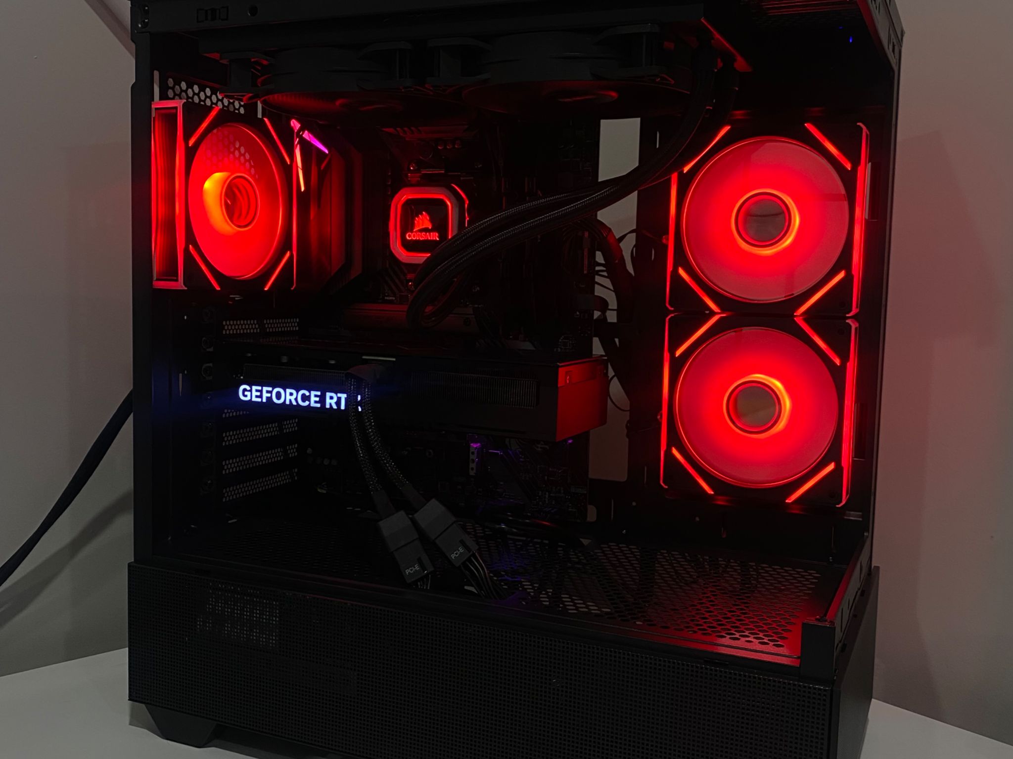 RTX 4070 Super | Ryzen 9 5900x | 32GB RAM | Gaming PC | Jawa