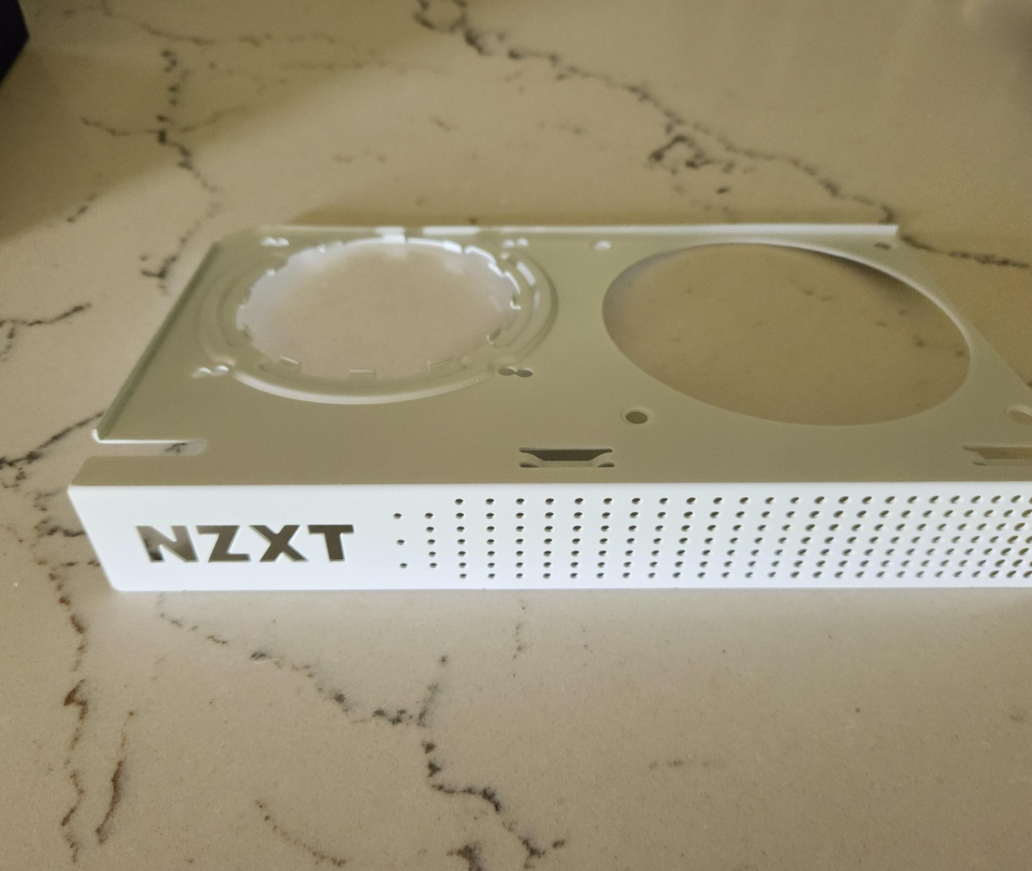 NLA NEW/OPEN BOX NZXT Kraken G12 GPU mounting kit