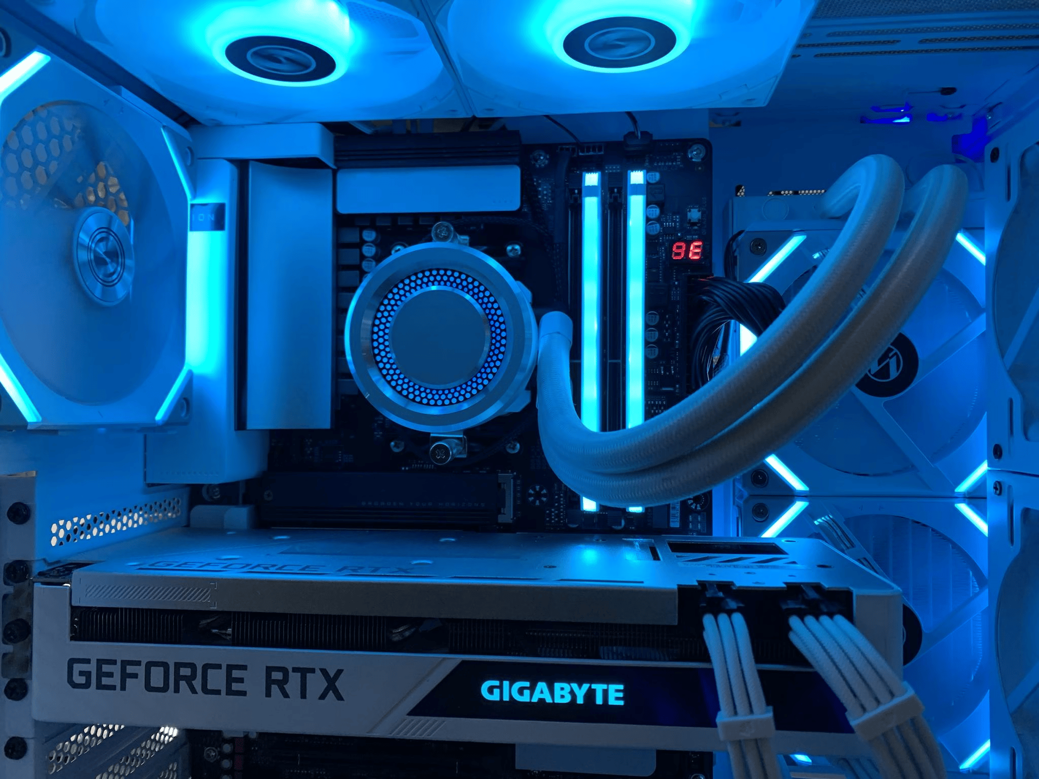 Vision Snow - Ryzen 5600x 3070 Gaming Pc 