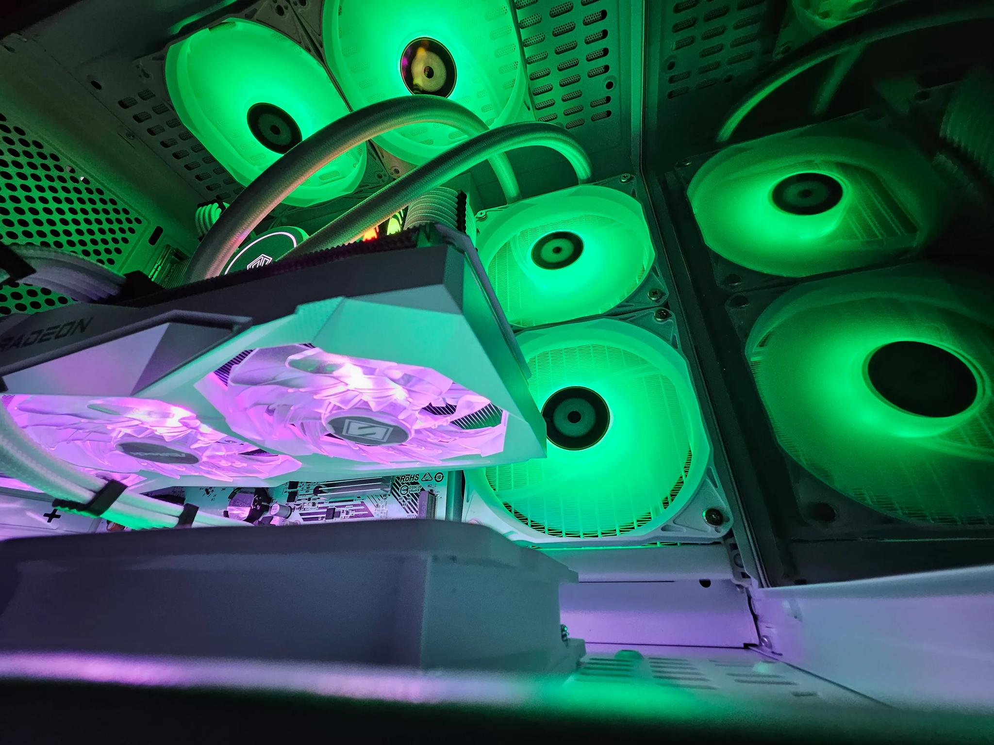 Spooky Season deal! Arctic Beast Liquid cooled RIG Ryzen 7 5700X / 32GB RAM/ 2TB SSD/ RX 6650 XT