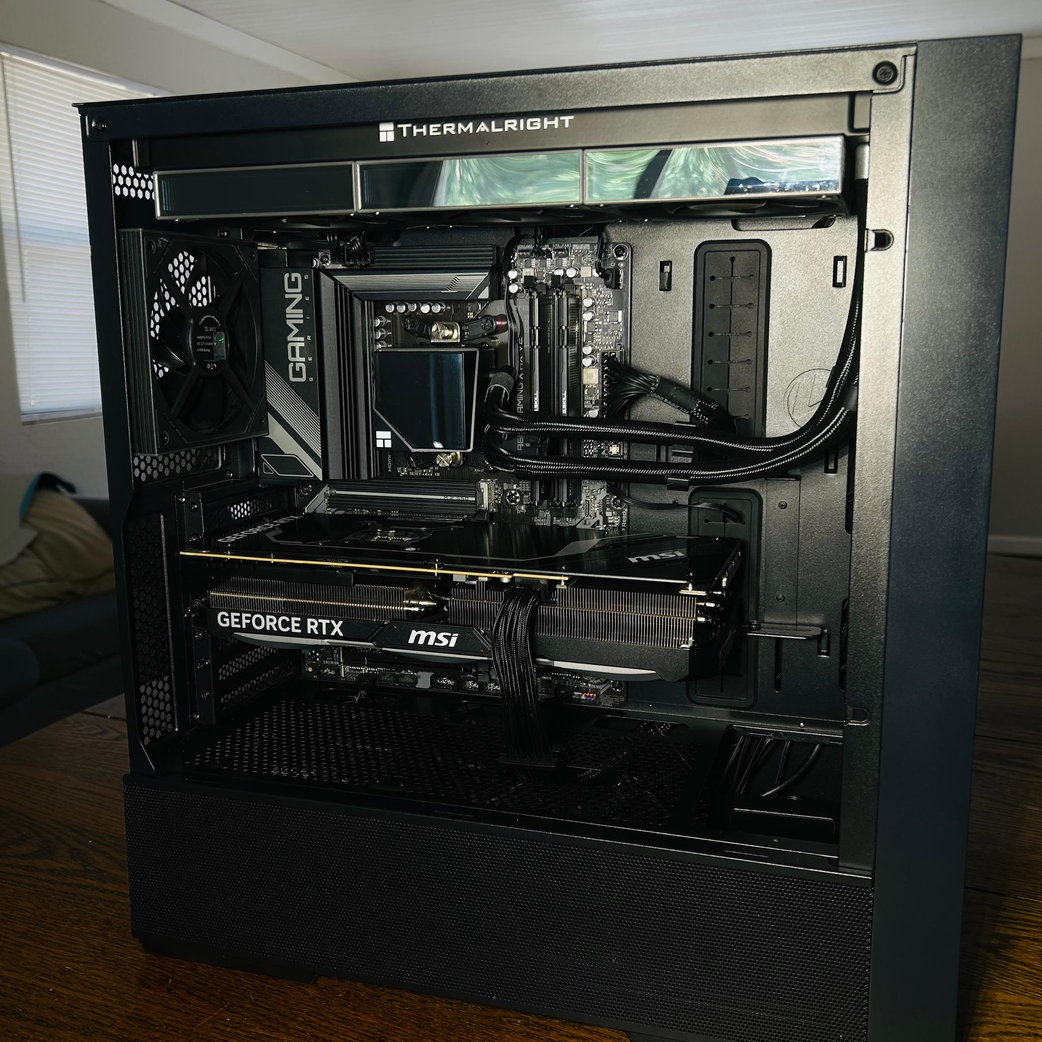 4080 SUPER & 7 7700X GAMING PC