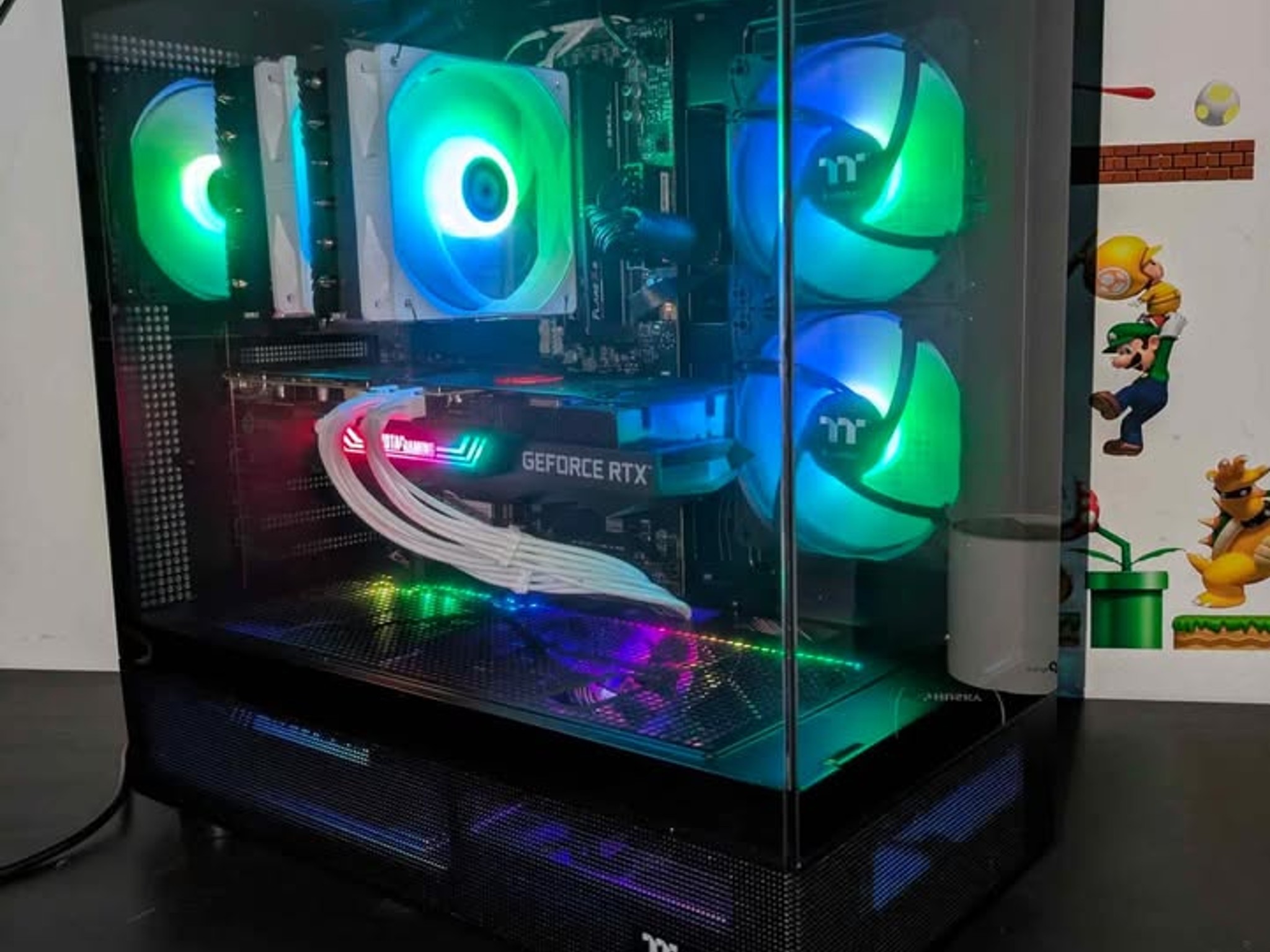 Ryzen 7 7700X | RTX 3070 Ti | 1TB NVMe | 32GB DDR5