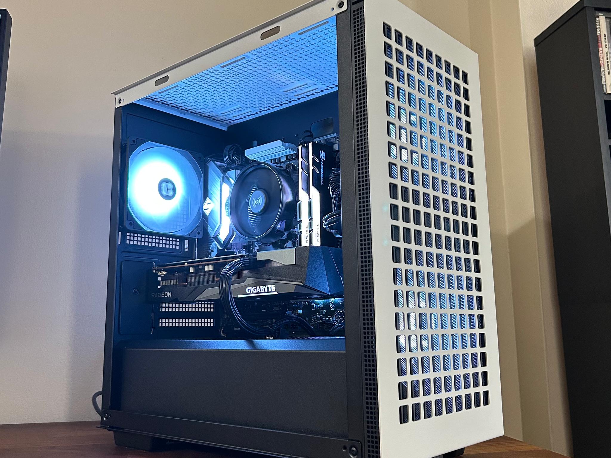 AMD RX 7600 | Ryzen 5 5500 | 1TB SSD | The Mini Legend V7 **FREE AVATAR GAME CODE INCLUDED**
