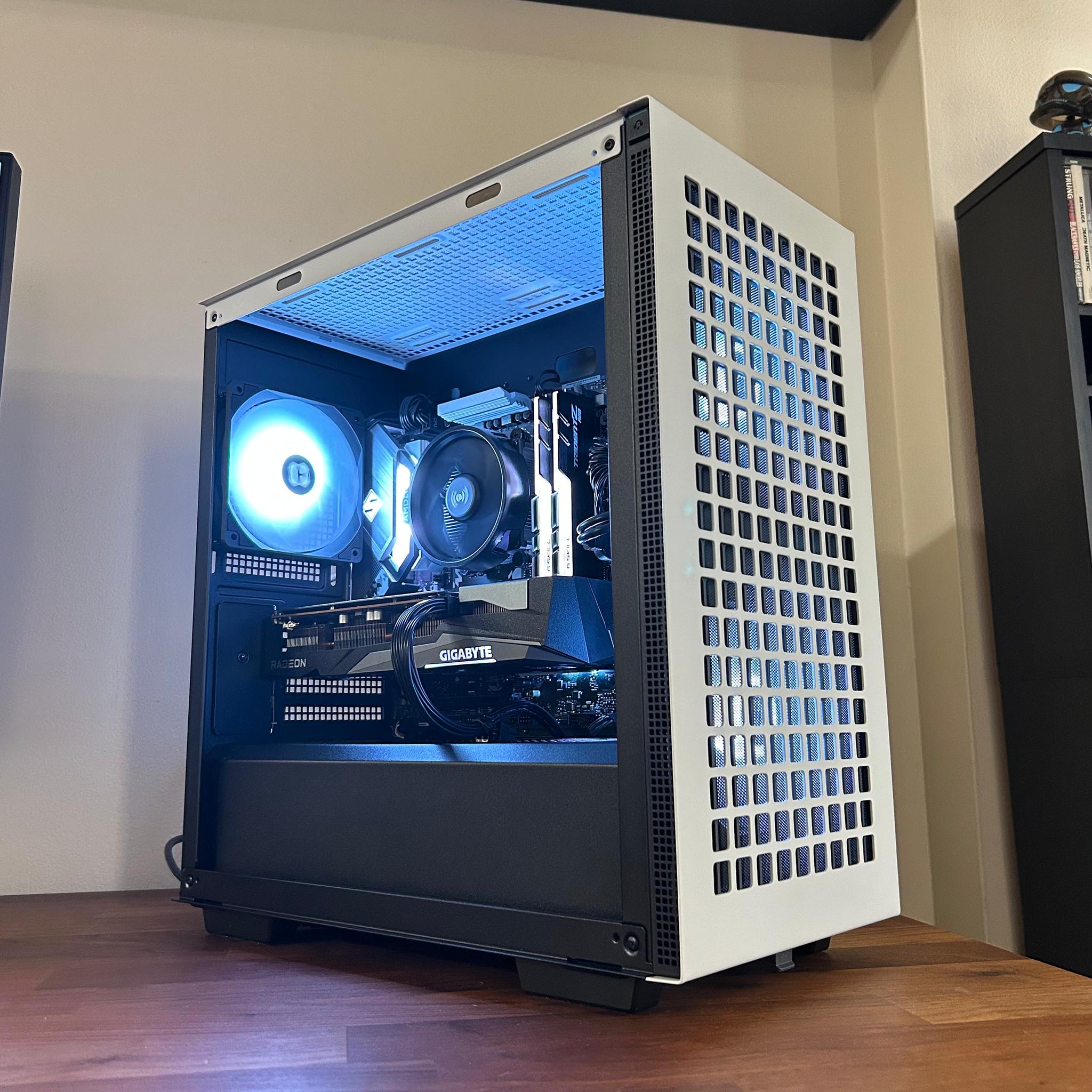 AMD RX 7600 | Ryzen 5 5500 | 1TB SSD | The Mini Legend V7 **FREE AVATAR GAME CODE INCLUDED**