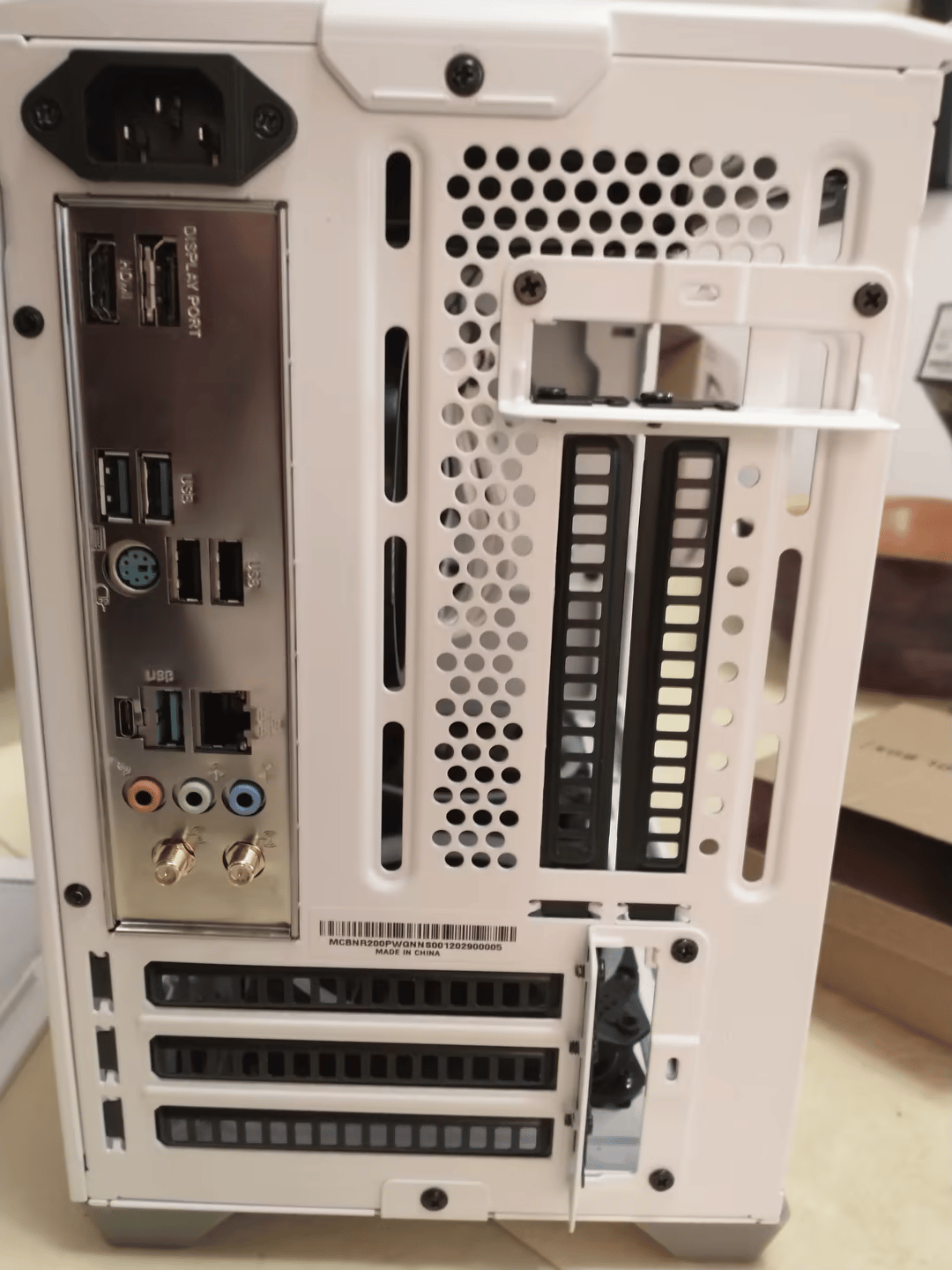 Starter ITX build Ryzen 4650g NR200p *Read*