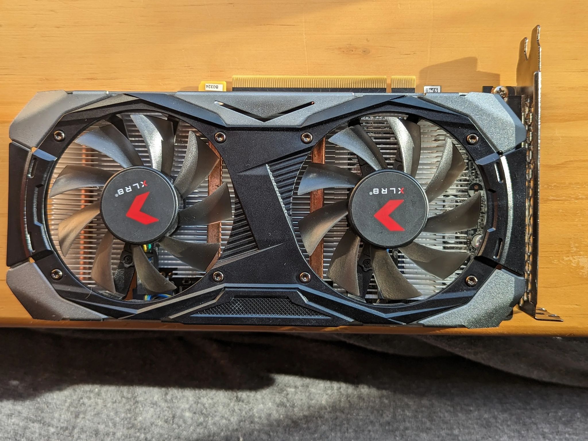PNY GTX 1660 XLR8 O/C 