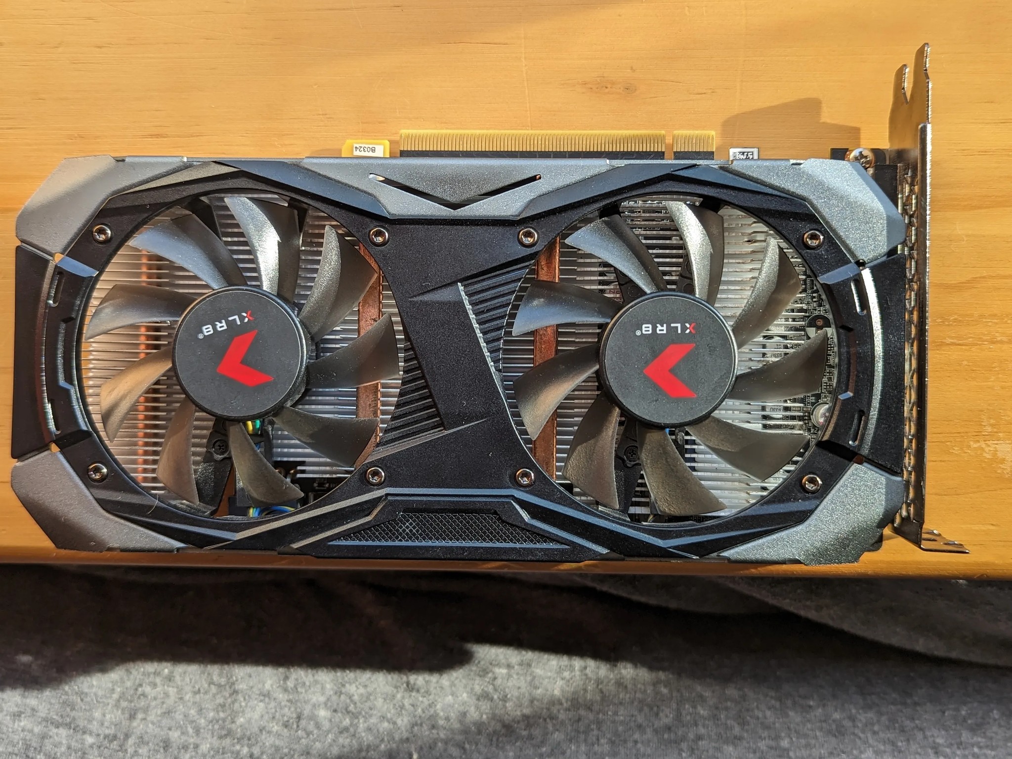 PNY GTX 1660 XLR8 O/C 