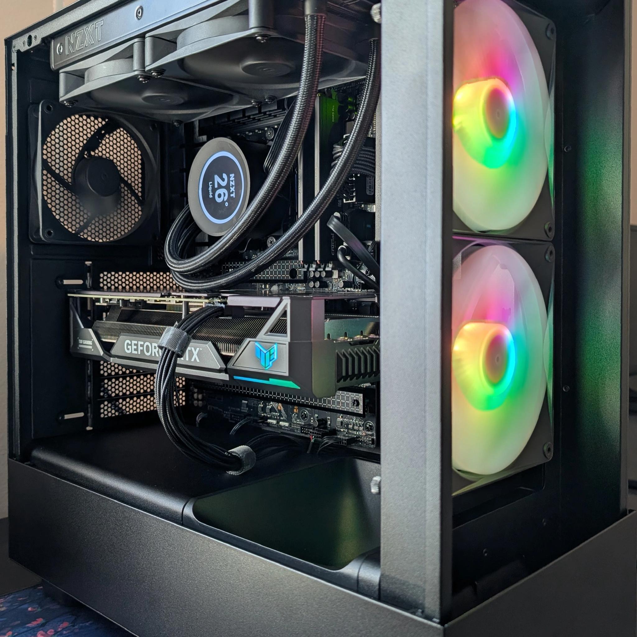 |AMD Ryzen 9 9700x|ASUS TUF 4070 Ti OC|32GB DDR5|1TB SSD|