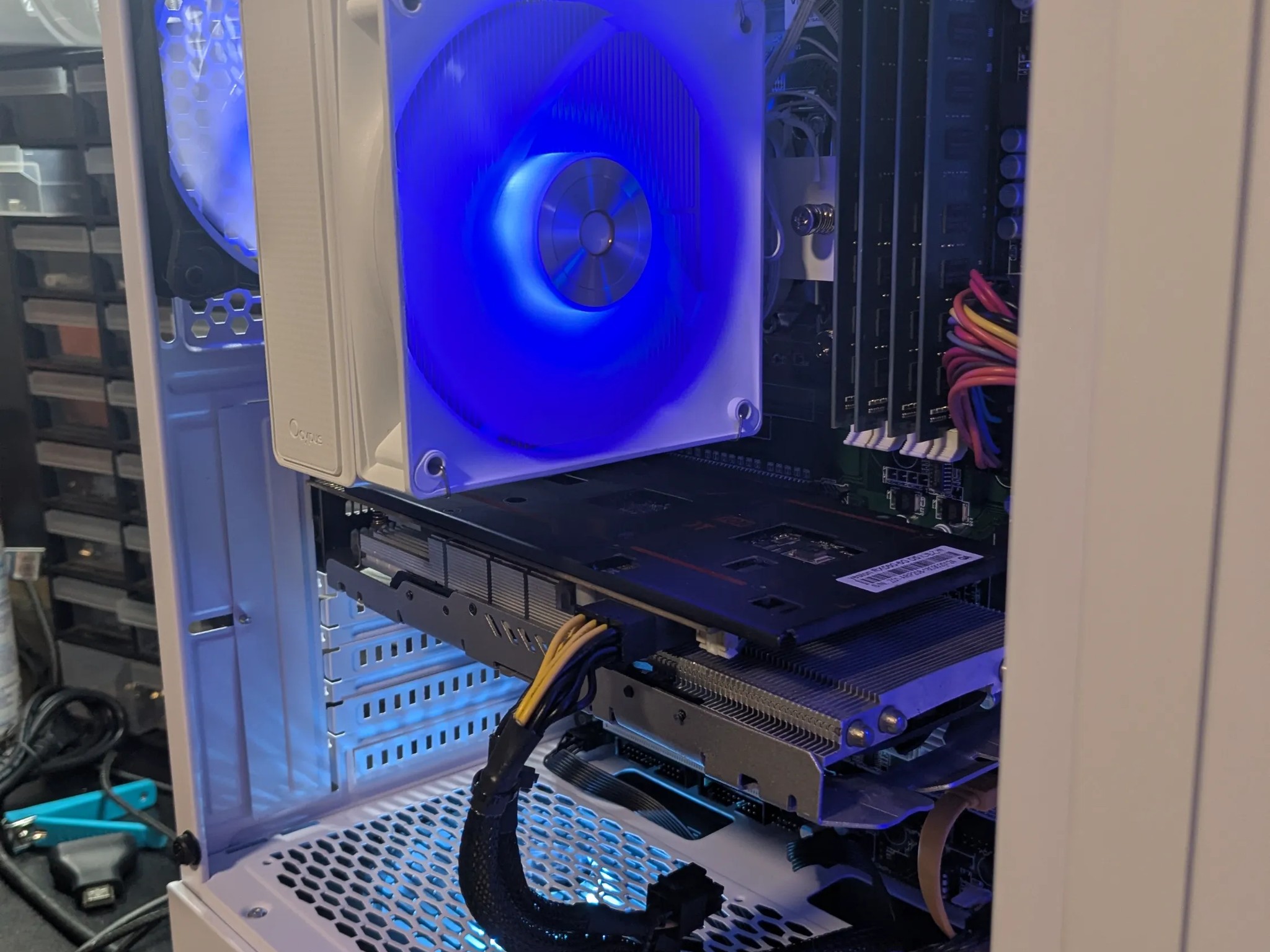 120 FPS Fortnite | 180 Day Warranty | Xeon (Same as i7-4770), 16GB RAM, RX 570 8GB, 512GB SSD, Win10