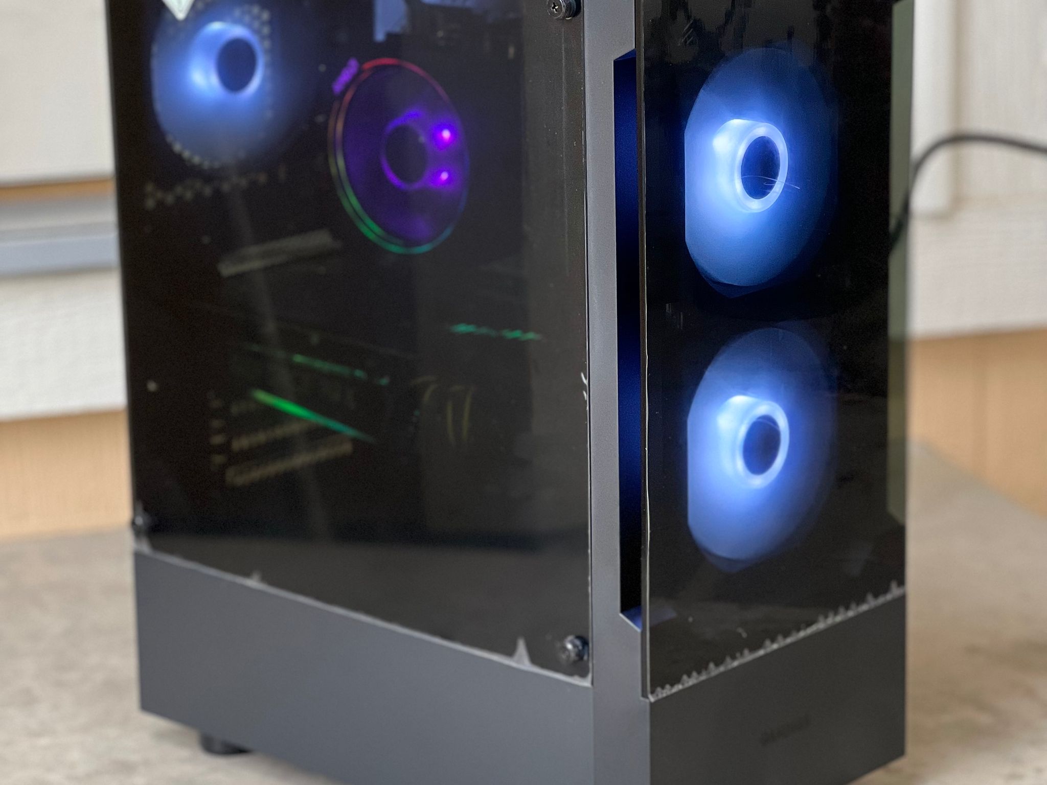 Ryzen 9 3900x, rtx 3070, 32GB Ram, gaming pc