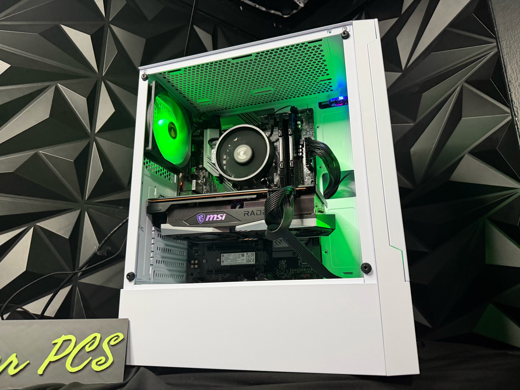 🖤🐼 Black Panda 🐼🖤 Ryzen 5 5500| RX 6700XT 12 GB | 16 GB DDR4| 750GB NVMe| 650W PSU