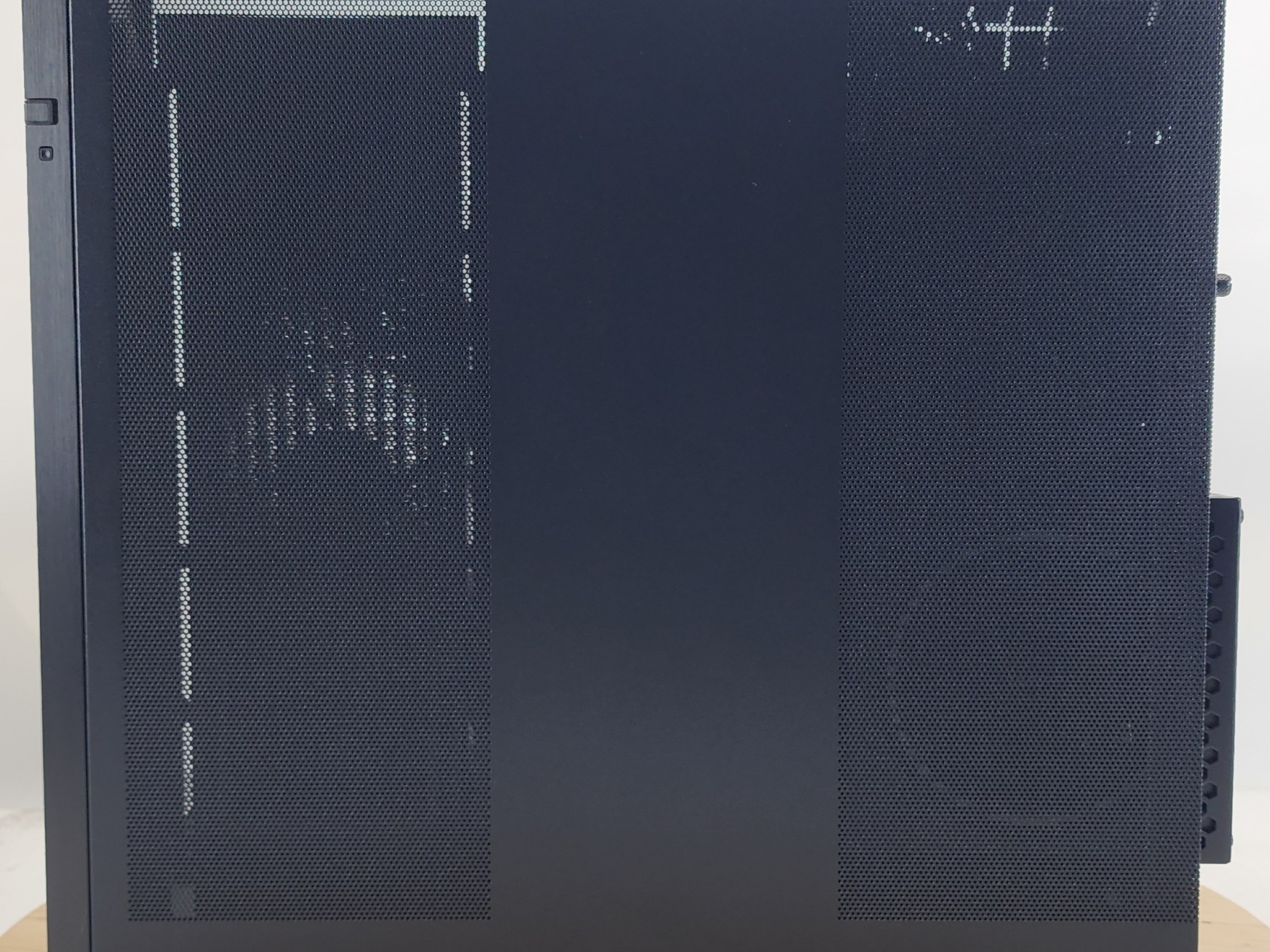 Gaming PC Ryzen 7 9700X 32GB RAM 2TB SSD RTX 5080 16GB Windows 11 Computer