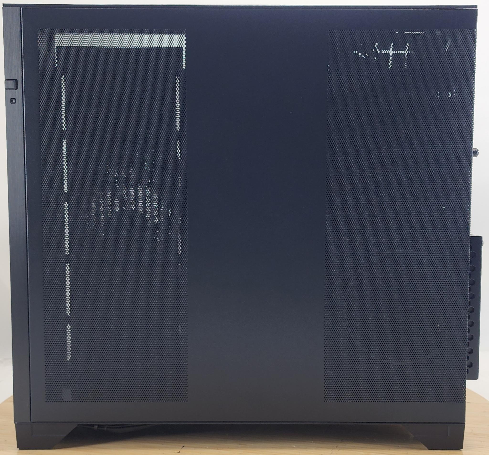 Gaming PC Ryzen 7 9700X 32GB RAM 2TB SSD RTX 5080 16GB Windows 11 Computer