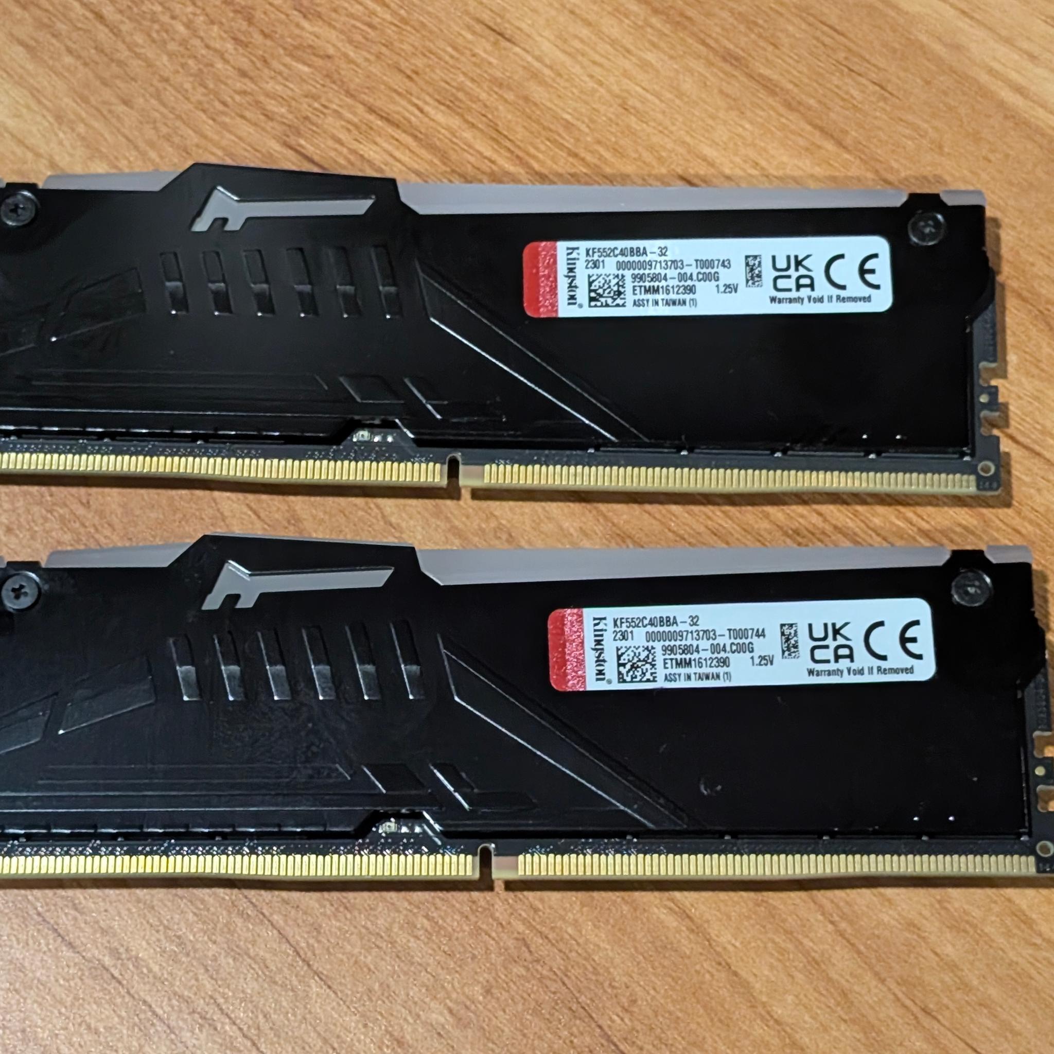 KINGSTON FURY BEAST RGB 64GB DDR5 (32x2) 5200MHz CL40
