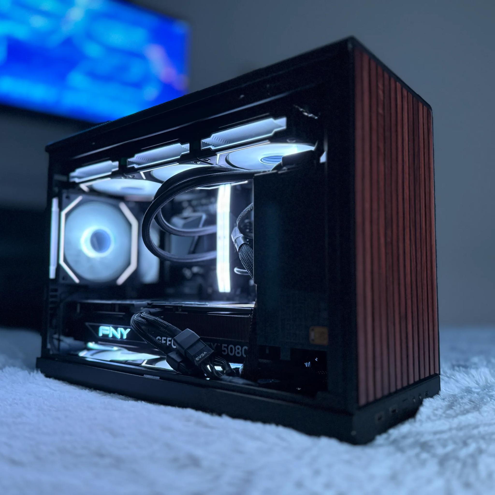 4K Streaming PC - The White Sentinel | RTX 5080 OC | 7950X3D | 32GB DDR5 | 2TB NVME SSD | 1000W Gold