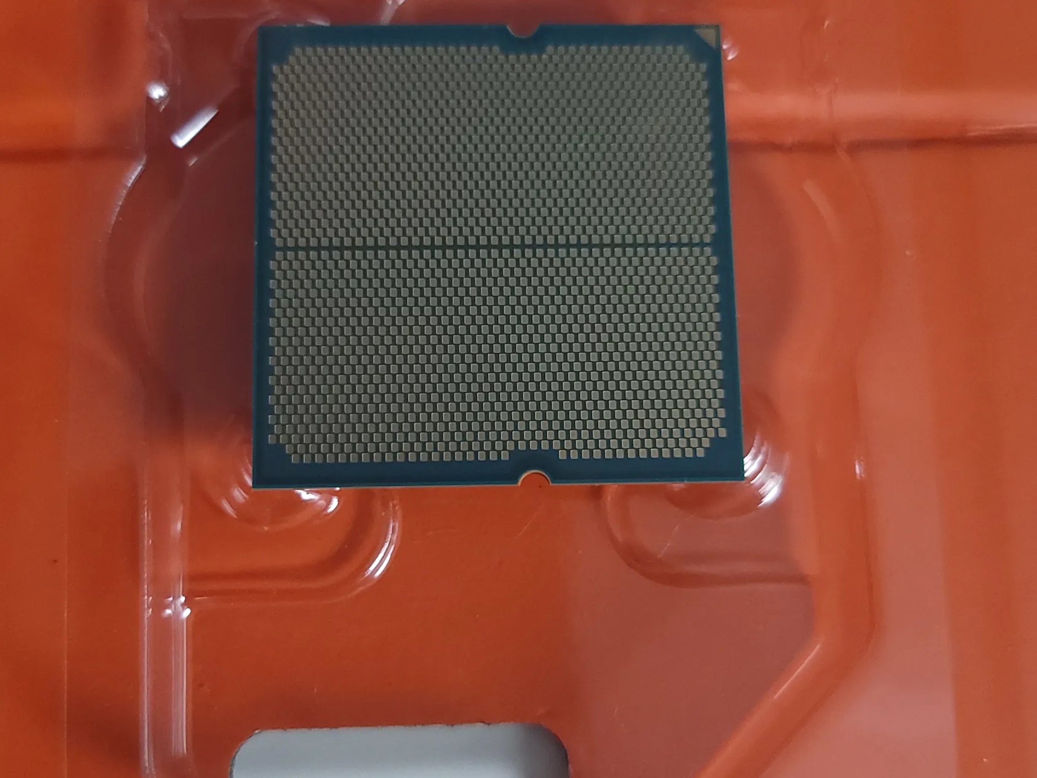AMD Ryzen 9 7900X 12-Core, 24-Thread Unlocked Desktop Processor