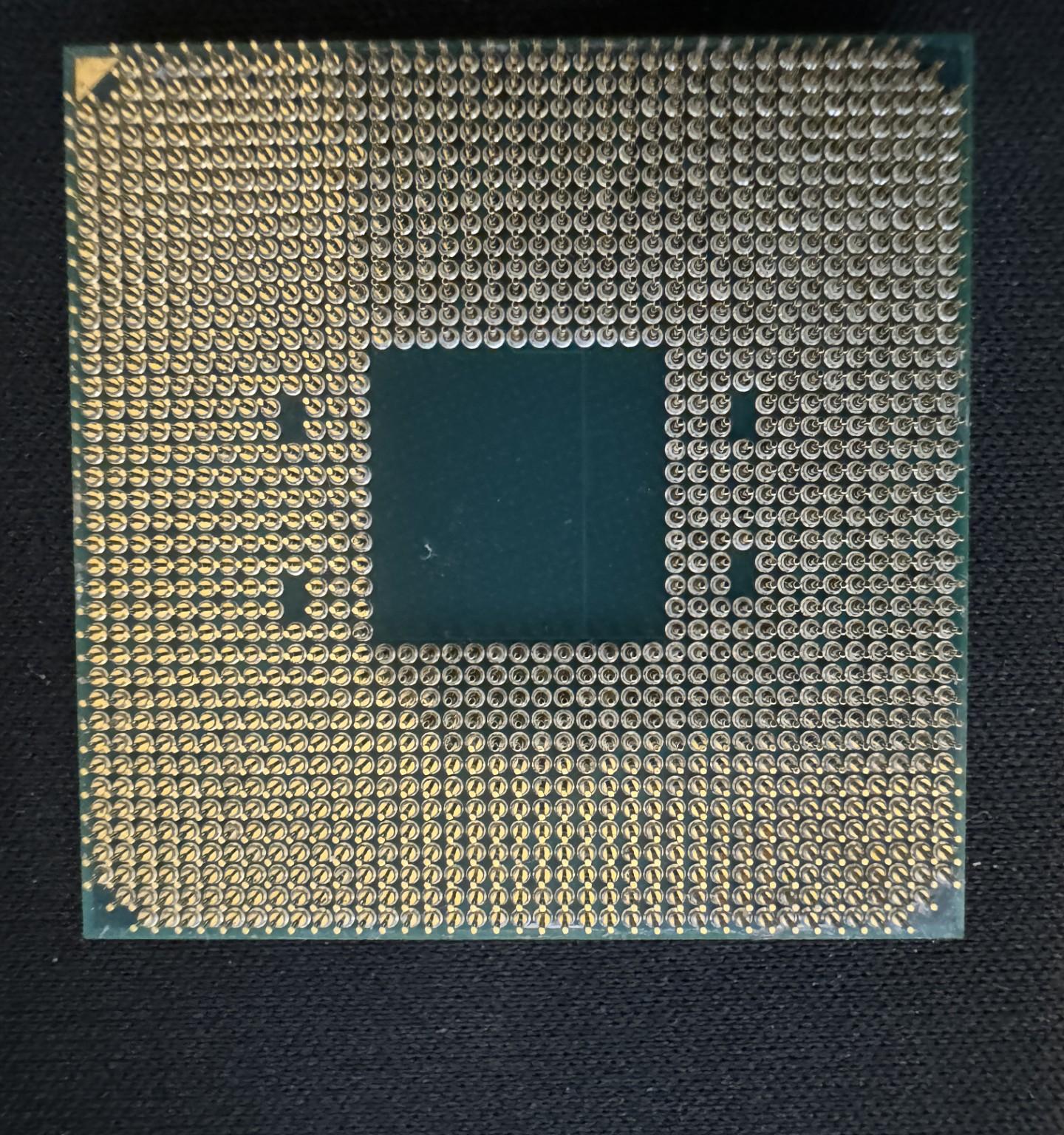 AMD Ryzen 7 5800x