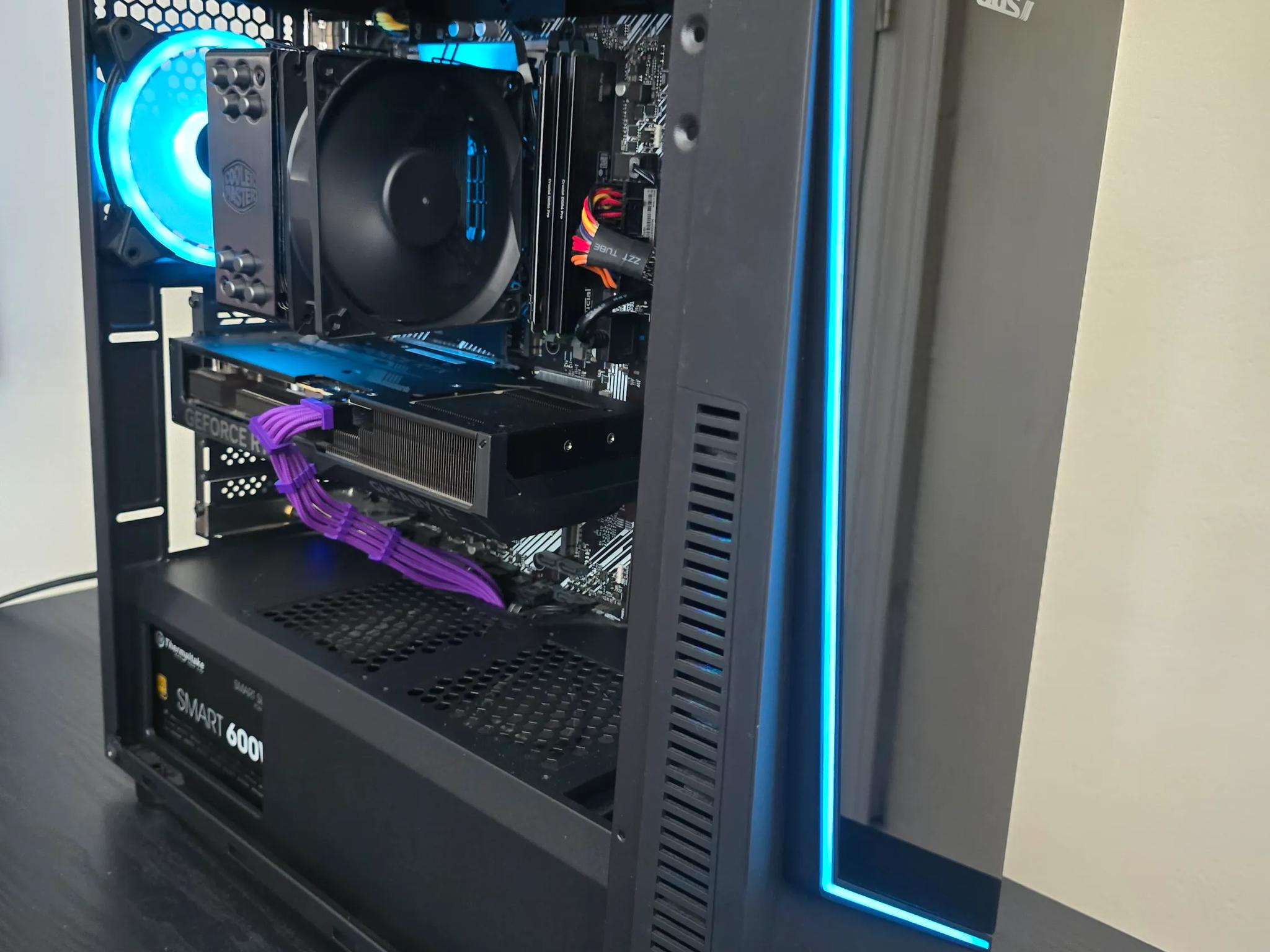 I5-10600k | RTX 4070 | 72GB DDR4 | 1.5TB SSD - Gaming PC