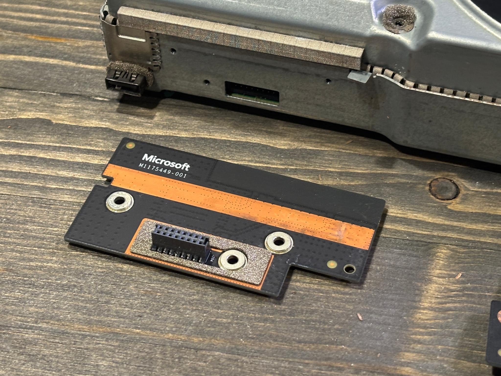 PARTS Internals of Xbox Series S