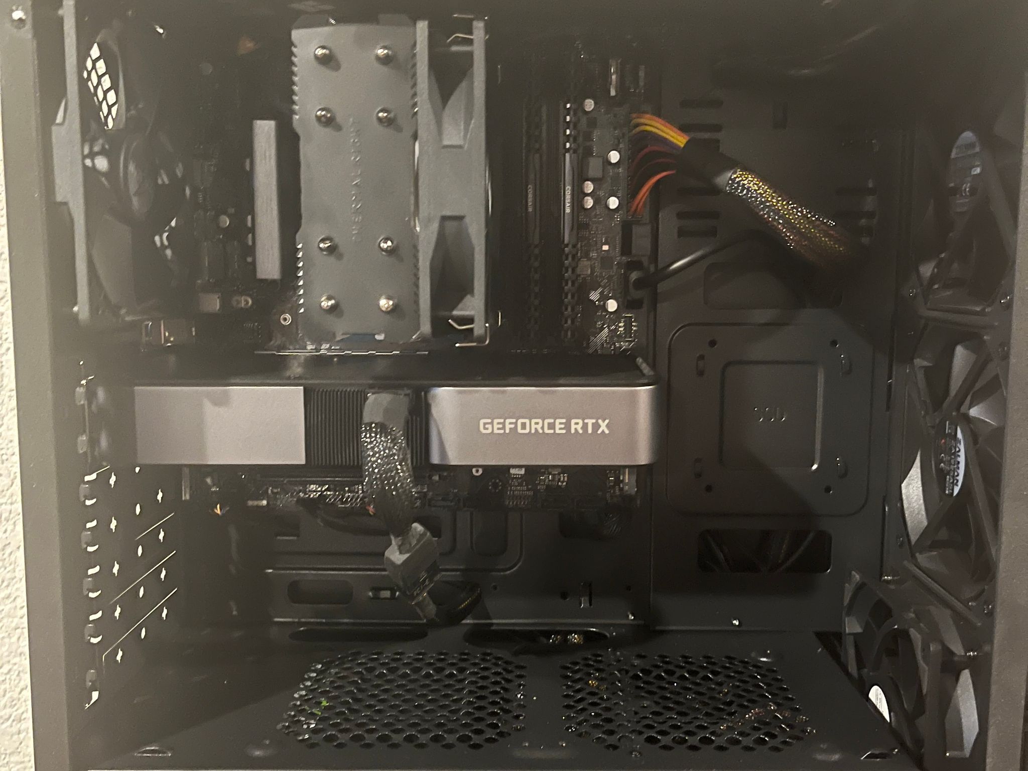 BLACKOUT | RTX 3070 Founders Edition | i7-12700KF | 16GB DDR4 | 1TB NVMe | No RGB