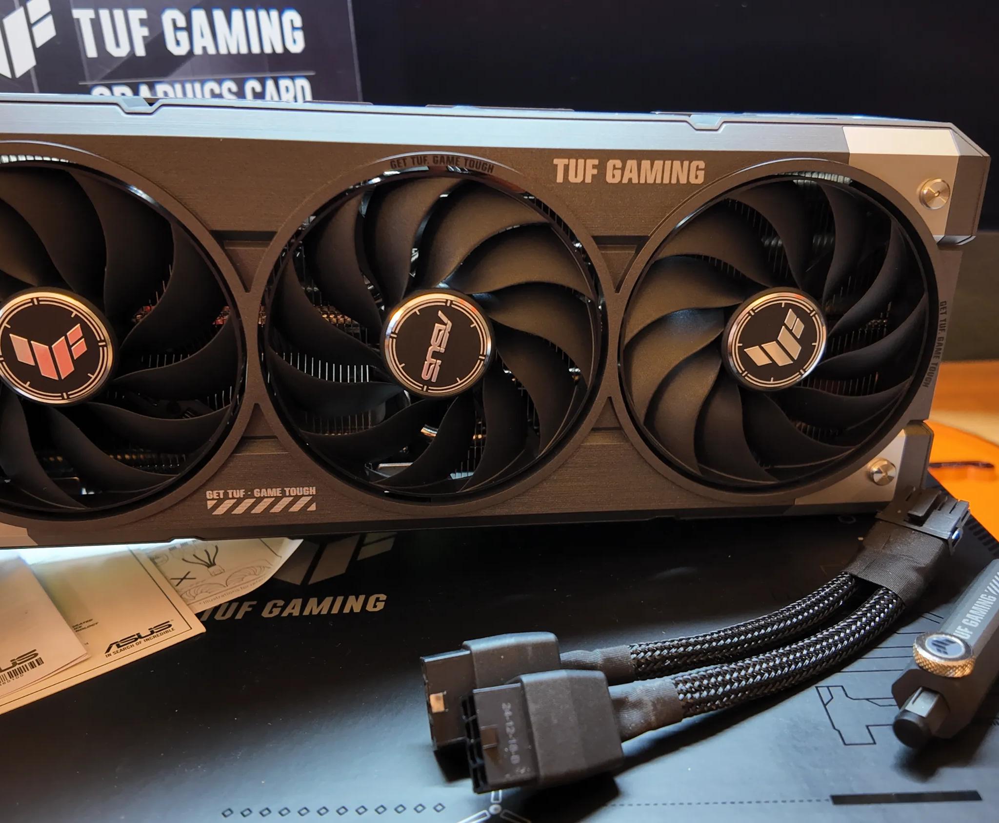 ASUS NVIDIA GeForce RTX 5060 Ti TUF Overclocked Triple Fan 16GB GDDR7 PCIe 5.0 Graphics Card